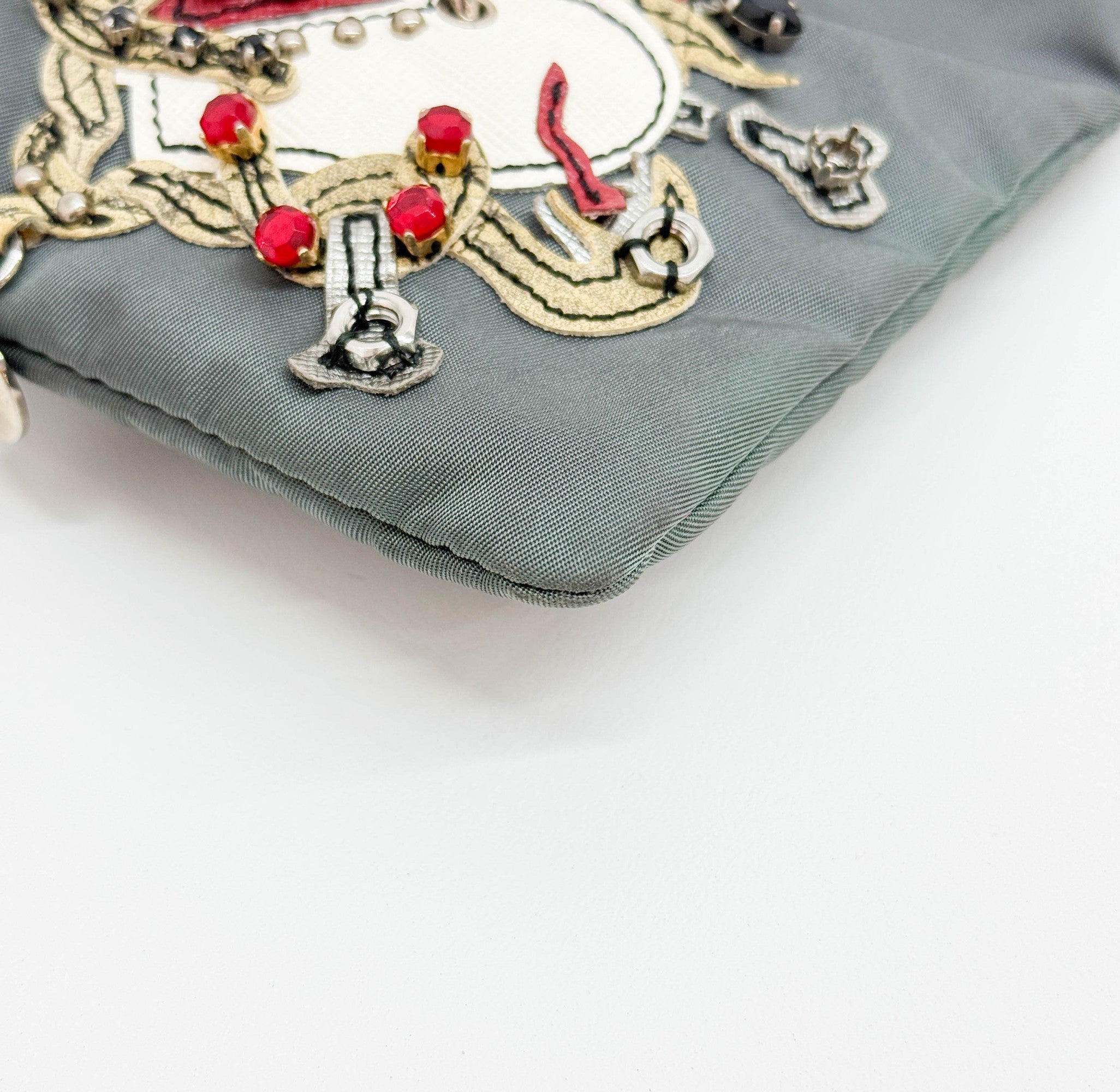 Bejeweled Heart Grey Nylon Hand Bag