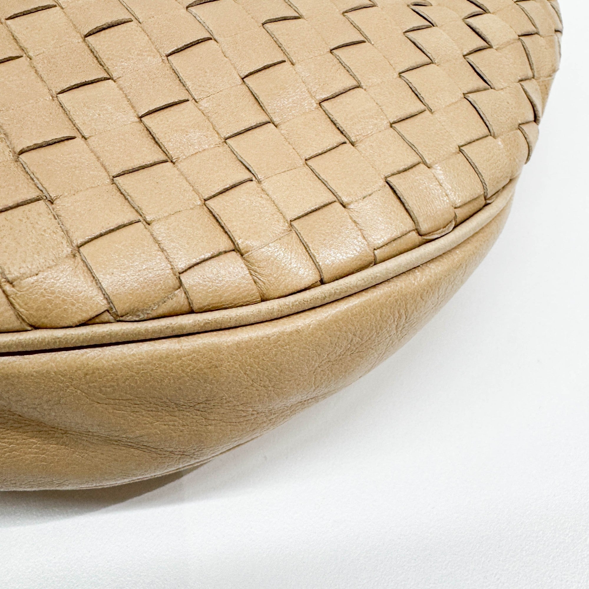 Intrecciato Tan Leather Shoulder Bag