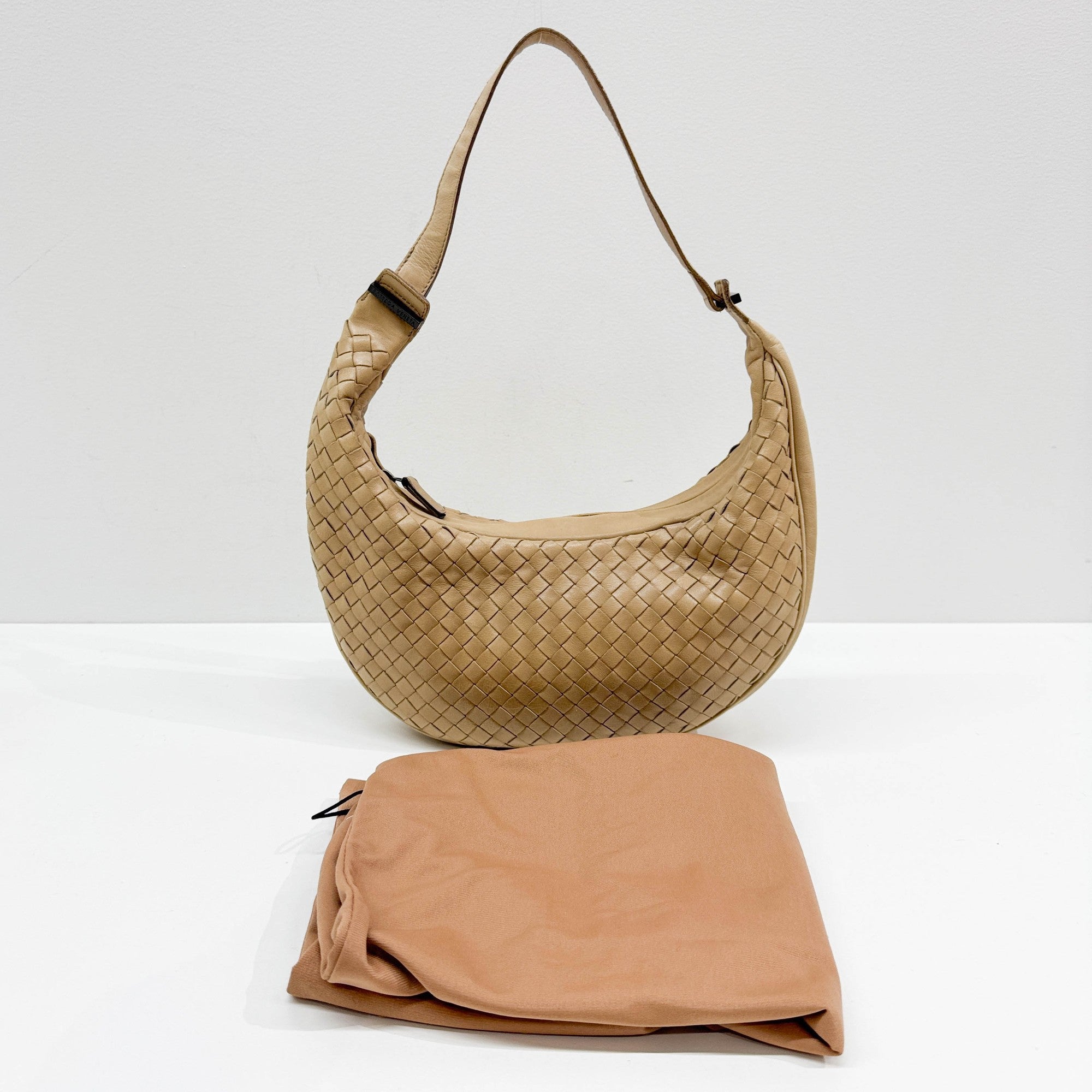 Intrecciato Tan Leather Shoulder Bag
