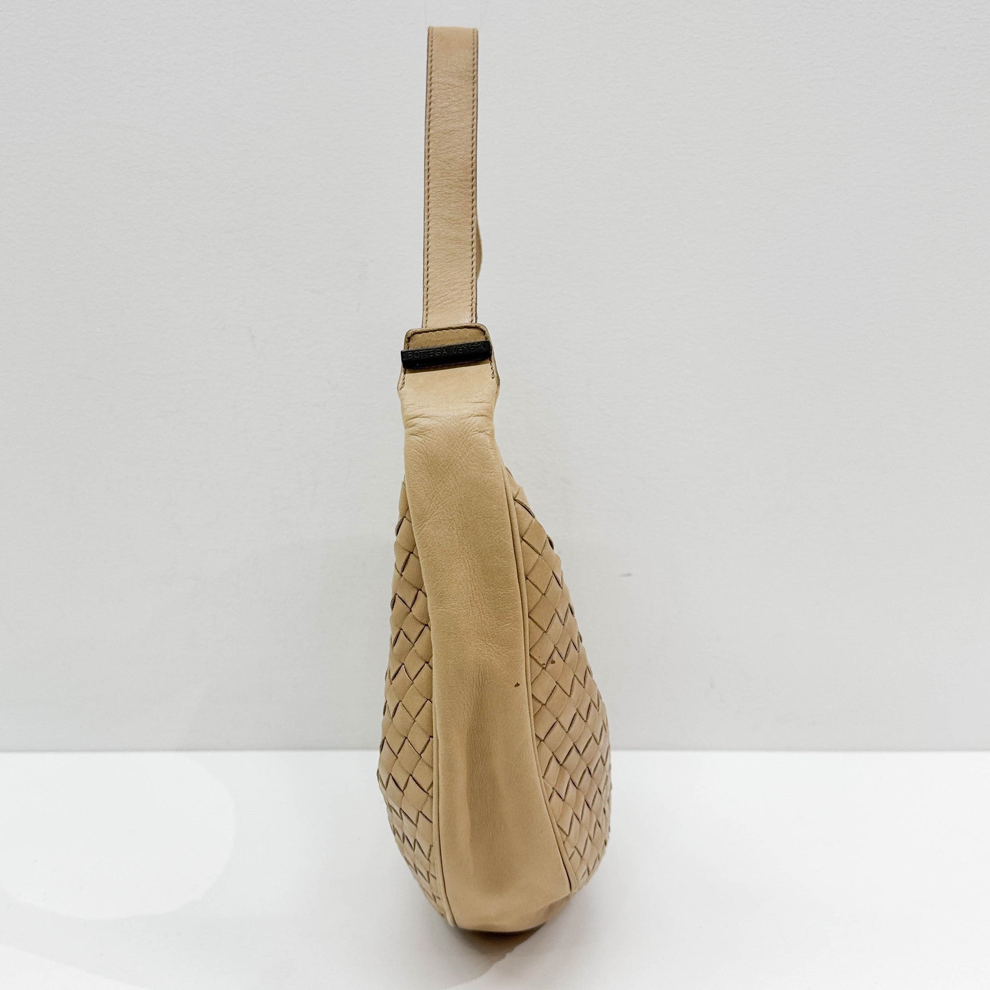 Intrecciato Tan Leather Shoulder Bag