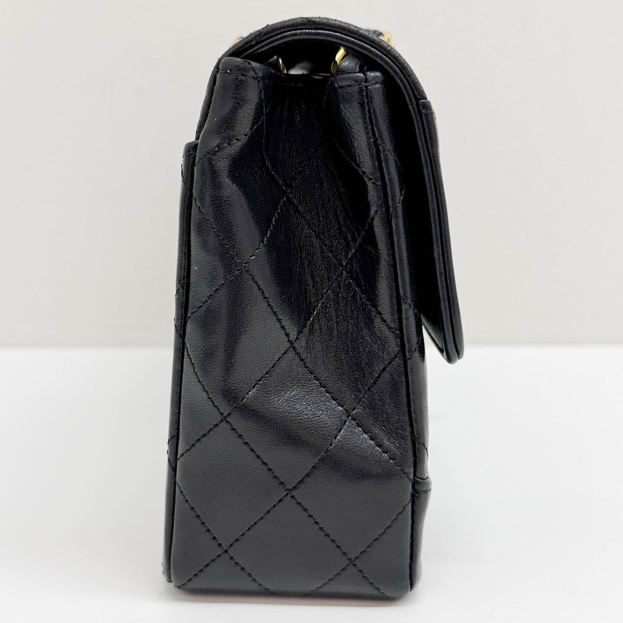 Matelasse Black Leather with Gold Details Shoulder Bag