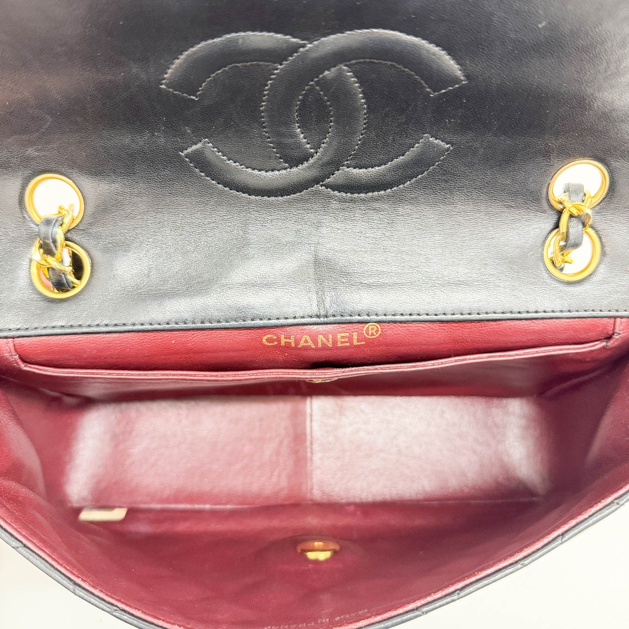 Matelasse Black Leather with Gold Details Shoulder Bag