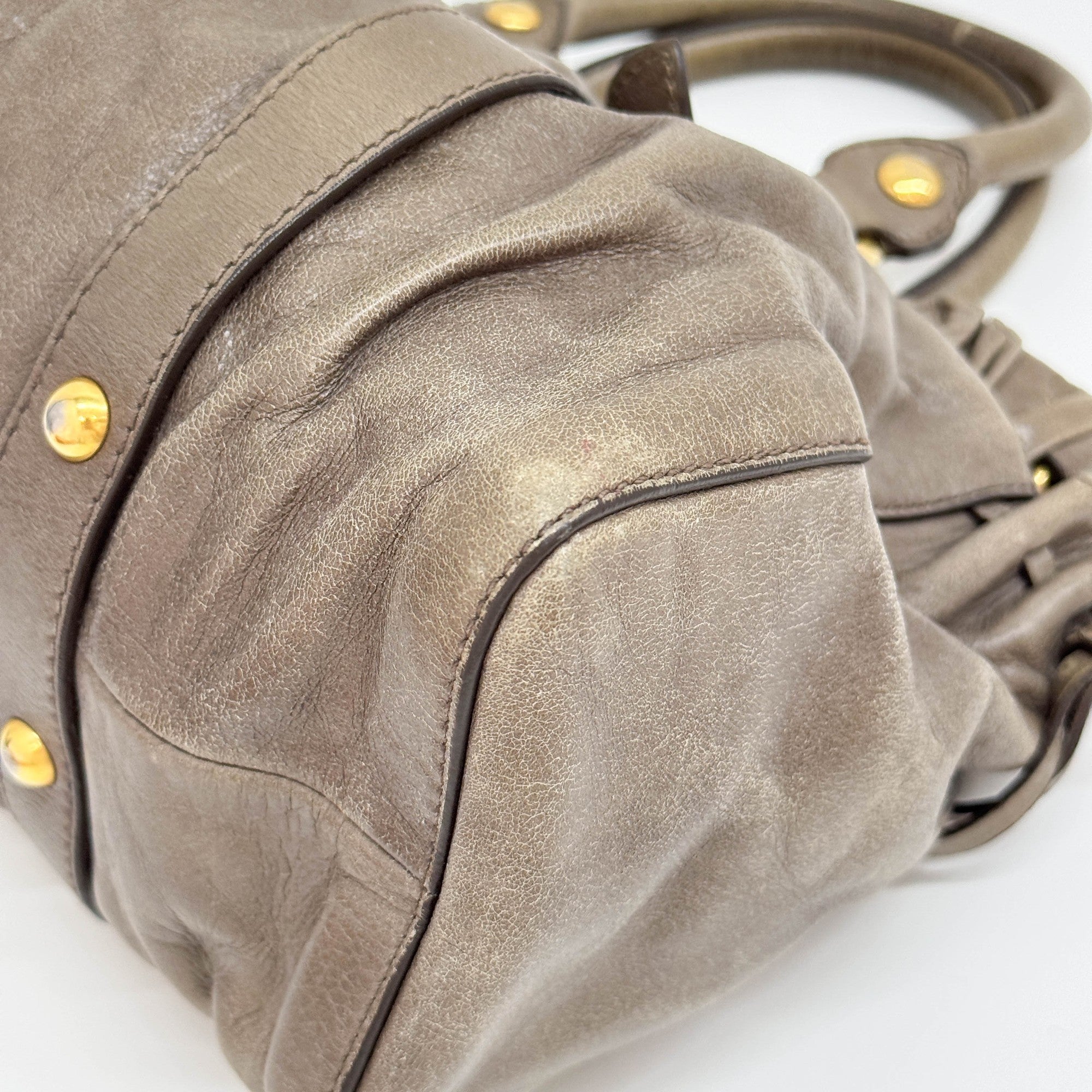 Vitello Dark Khaki Leather Hand Bag