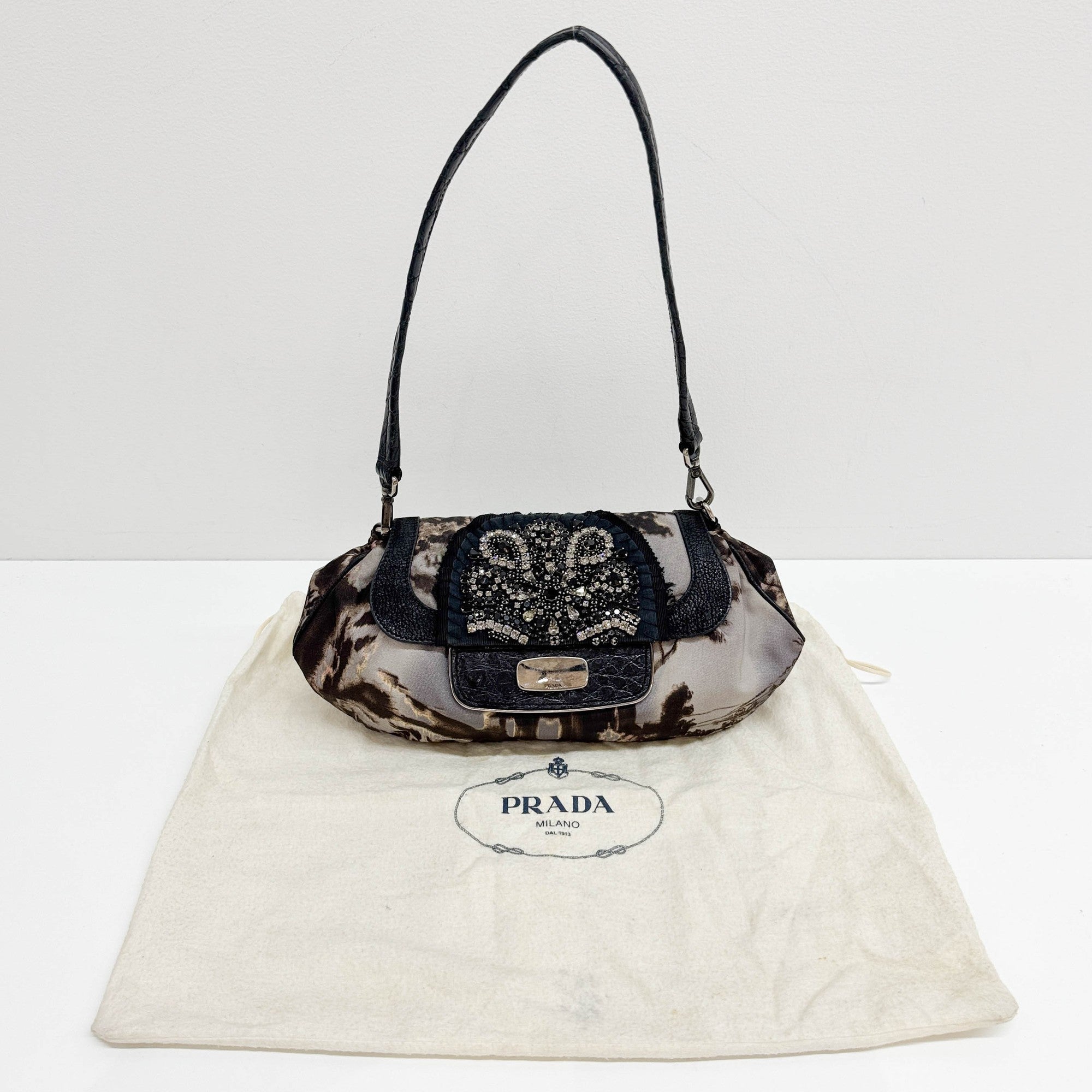 Antic Skipper Brown & Gray Tree Print Nylon Shoulder Bag