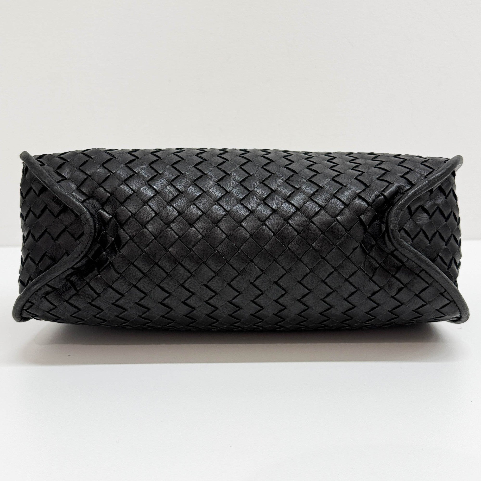 Intrecciato Black Leather Shoulder Bag