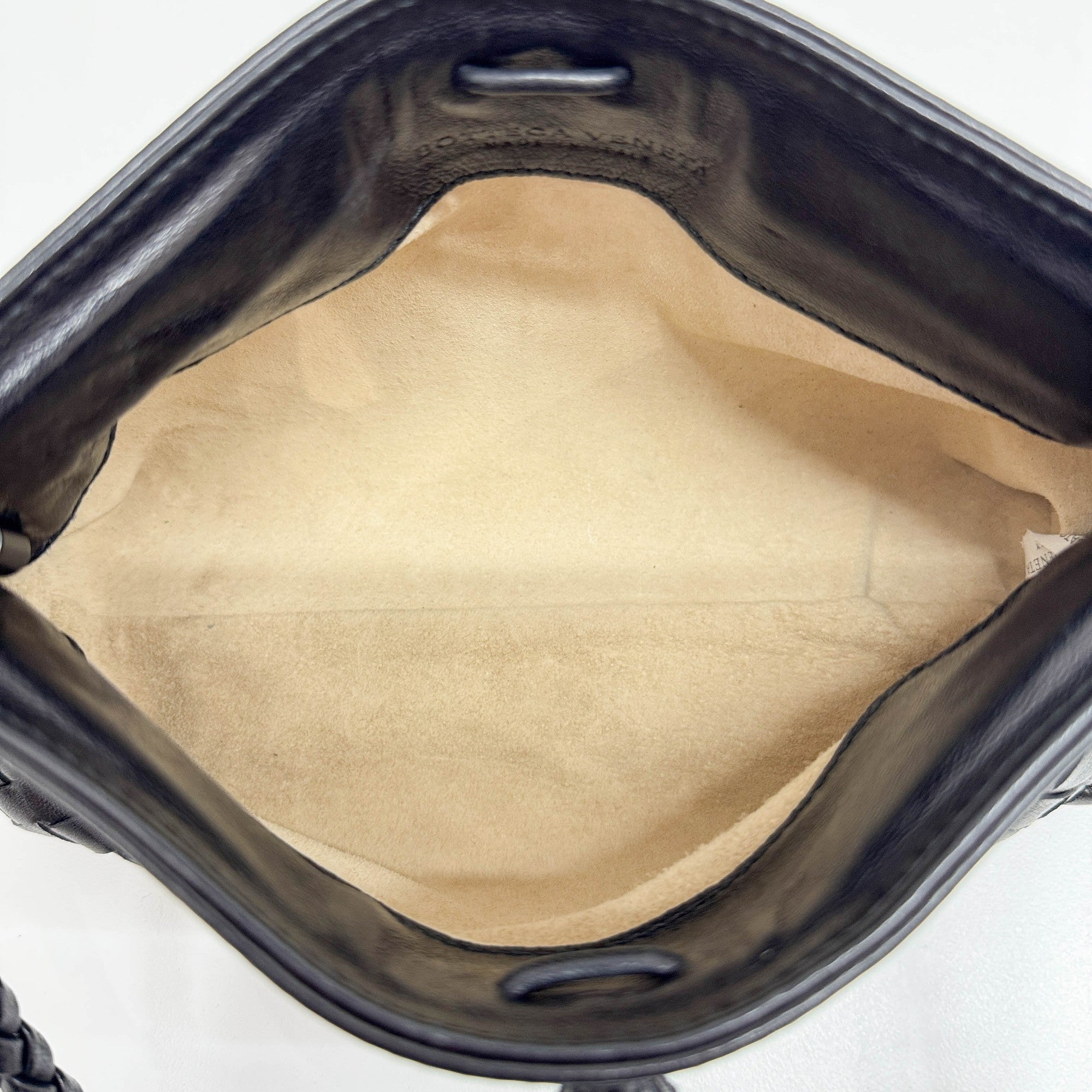 Intrecciato Black Leather Shoulder Bag