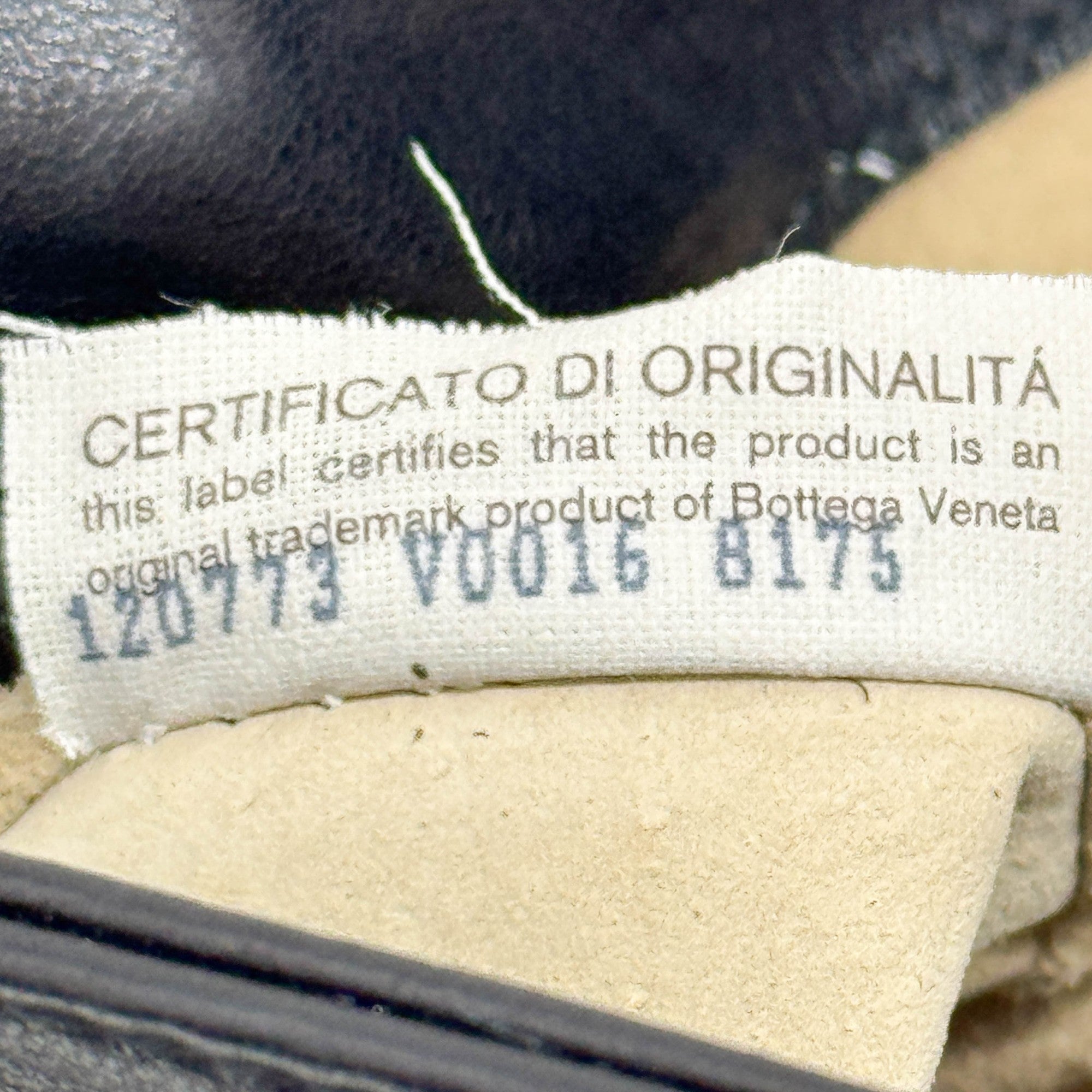 Intrecciato Black Leather Shoulder Bag