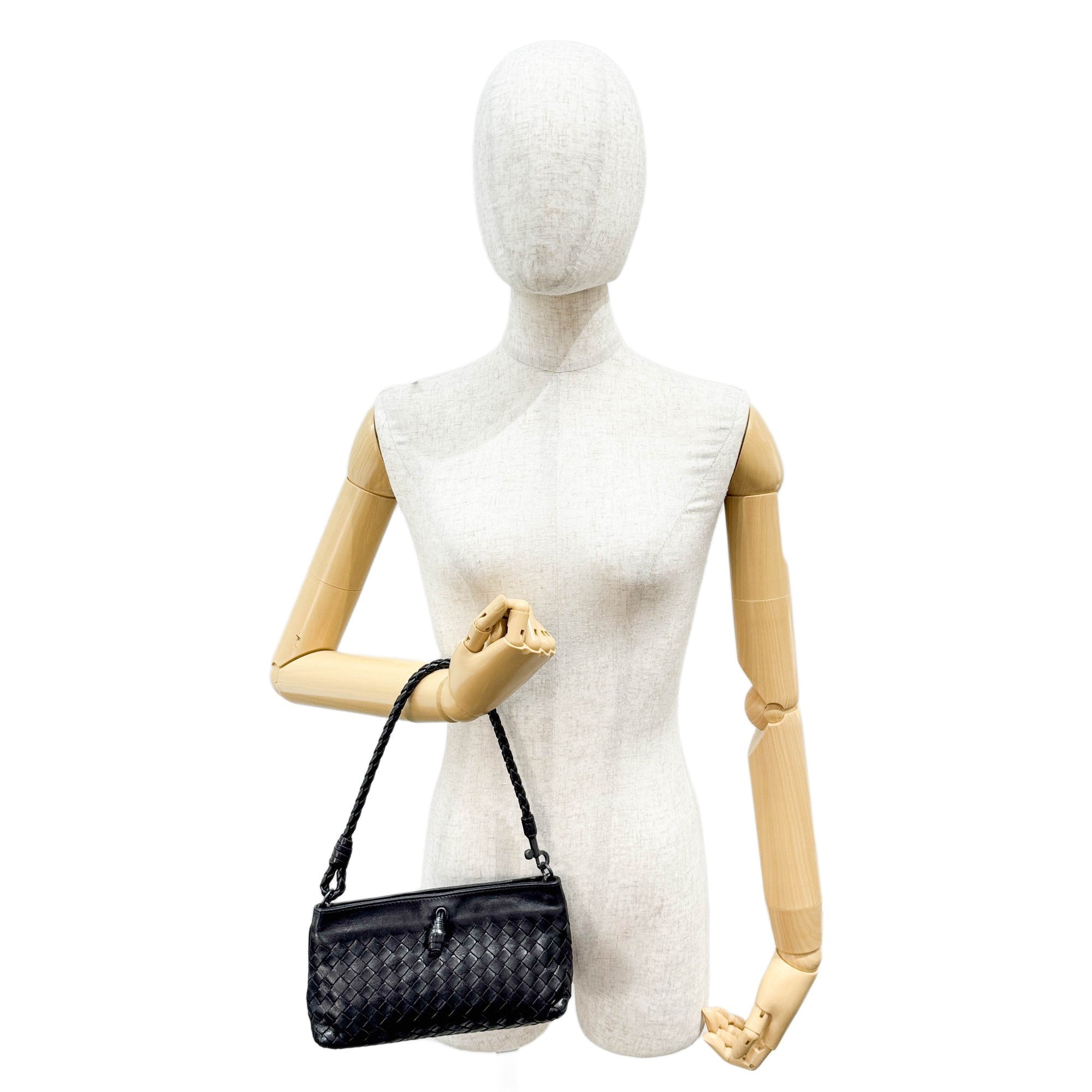 Intrecciato Black Leather Shoulder Bag