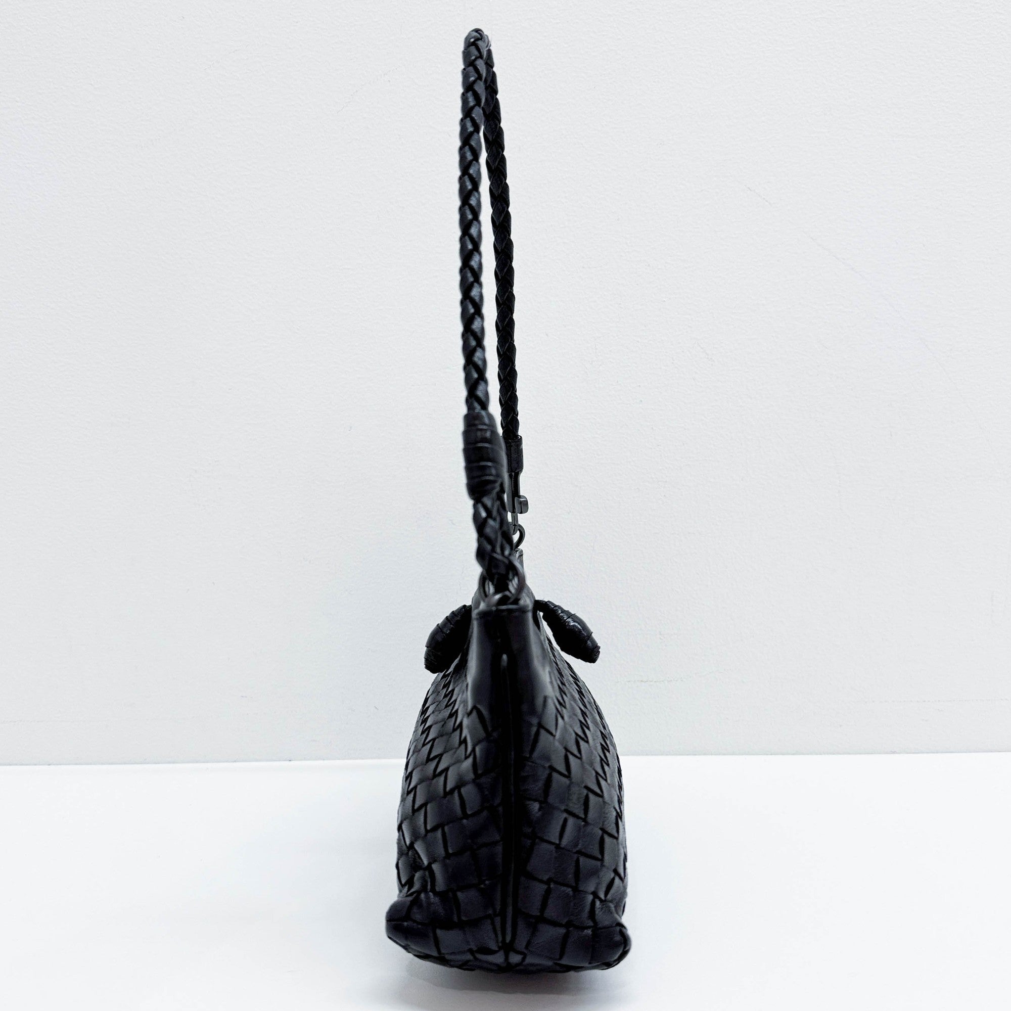 Intrecciato Black Leather Shoulder Bag