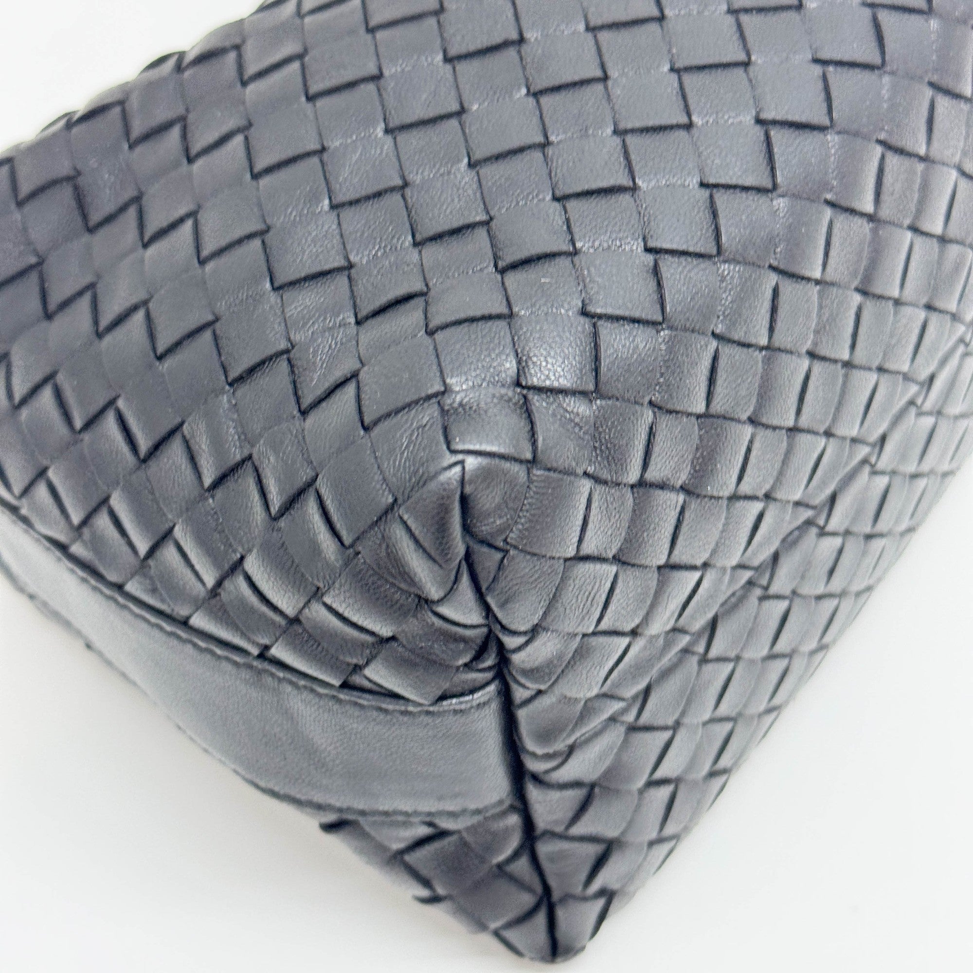 Intrecciato Black Leather Hand Bag