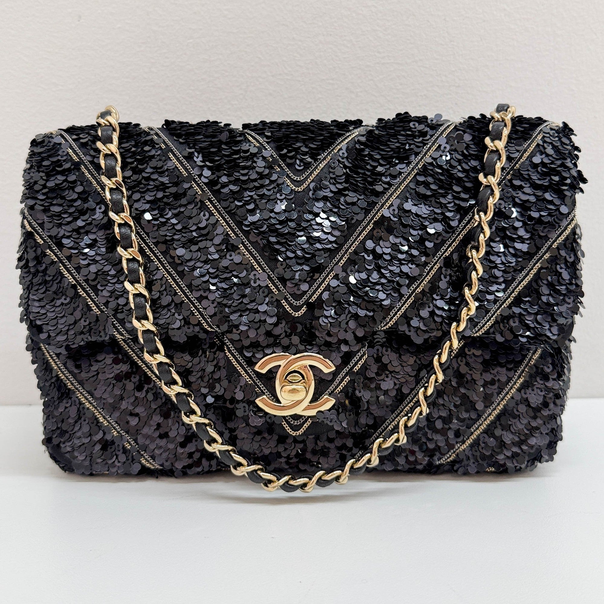 Mini Classic Flap Chevron Black Sequin Shoulder Bag