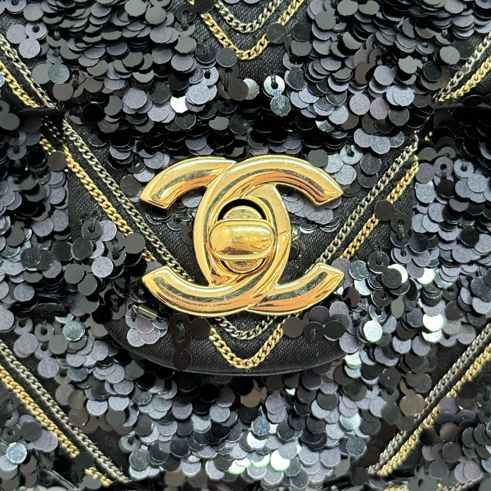 Mini Classic Flap Chevron Black Sequin Shoulder Bag