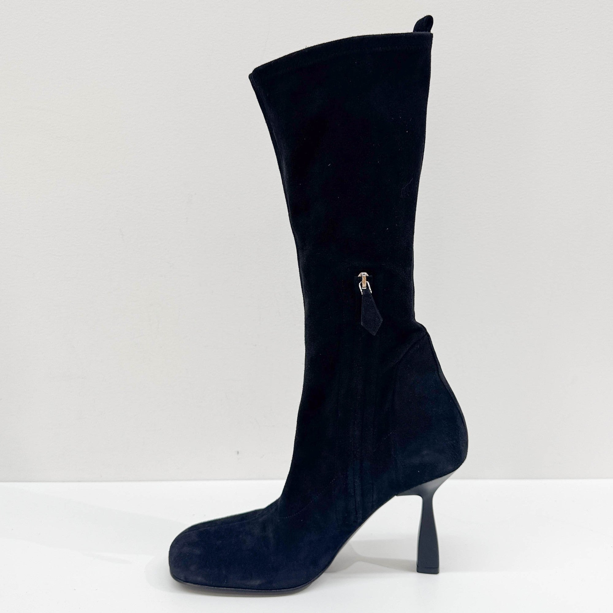 Size EU 40 Black Suede Boots