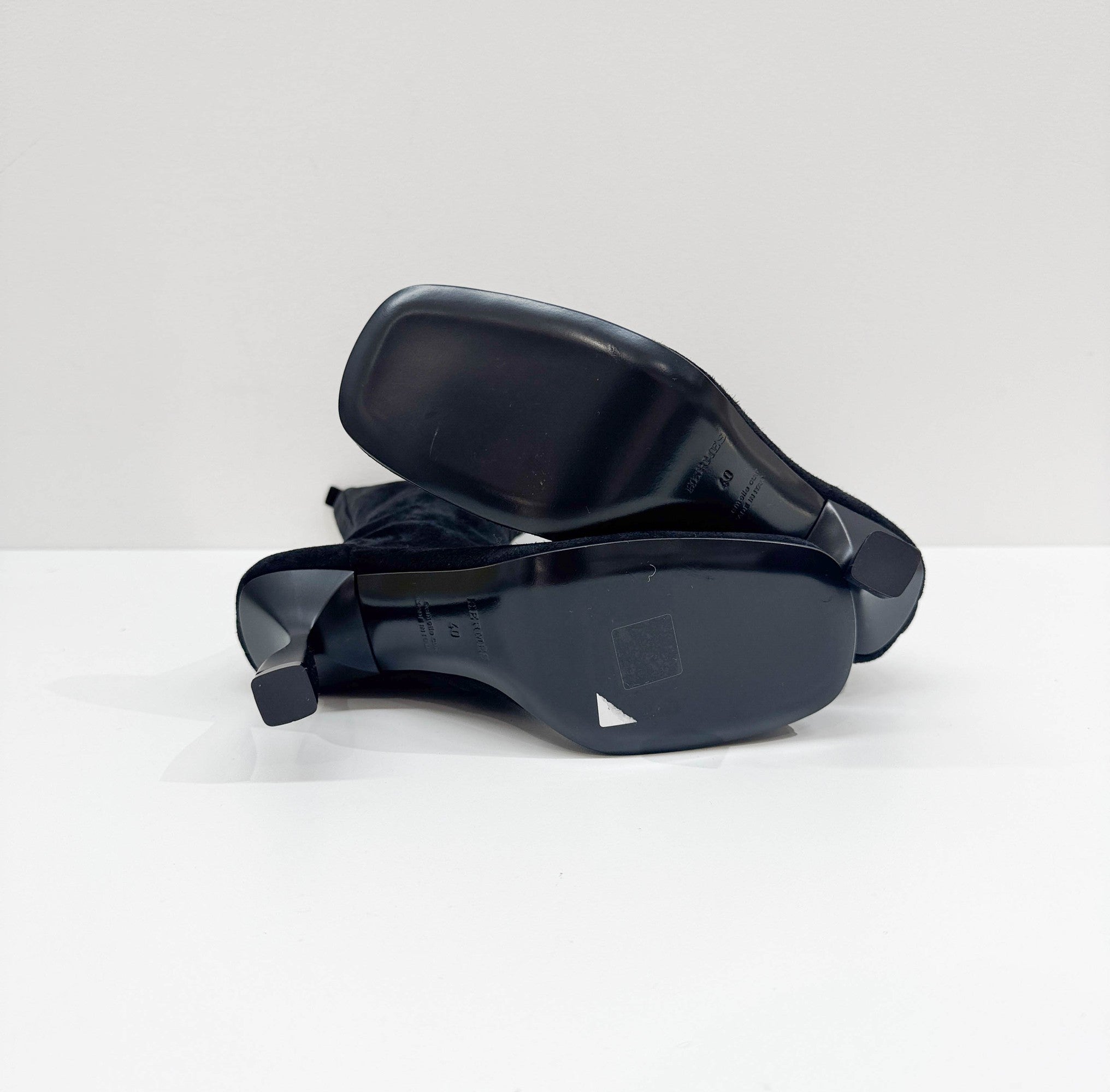 Size EU 40 Black Suede Boots