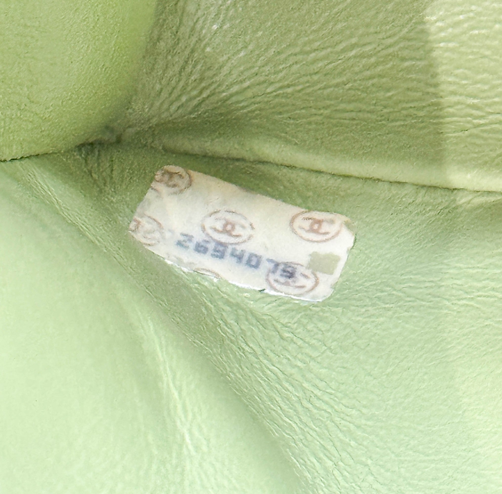 Double Flap Matelasse 25 Green Suede Chain Shoulder Bag