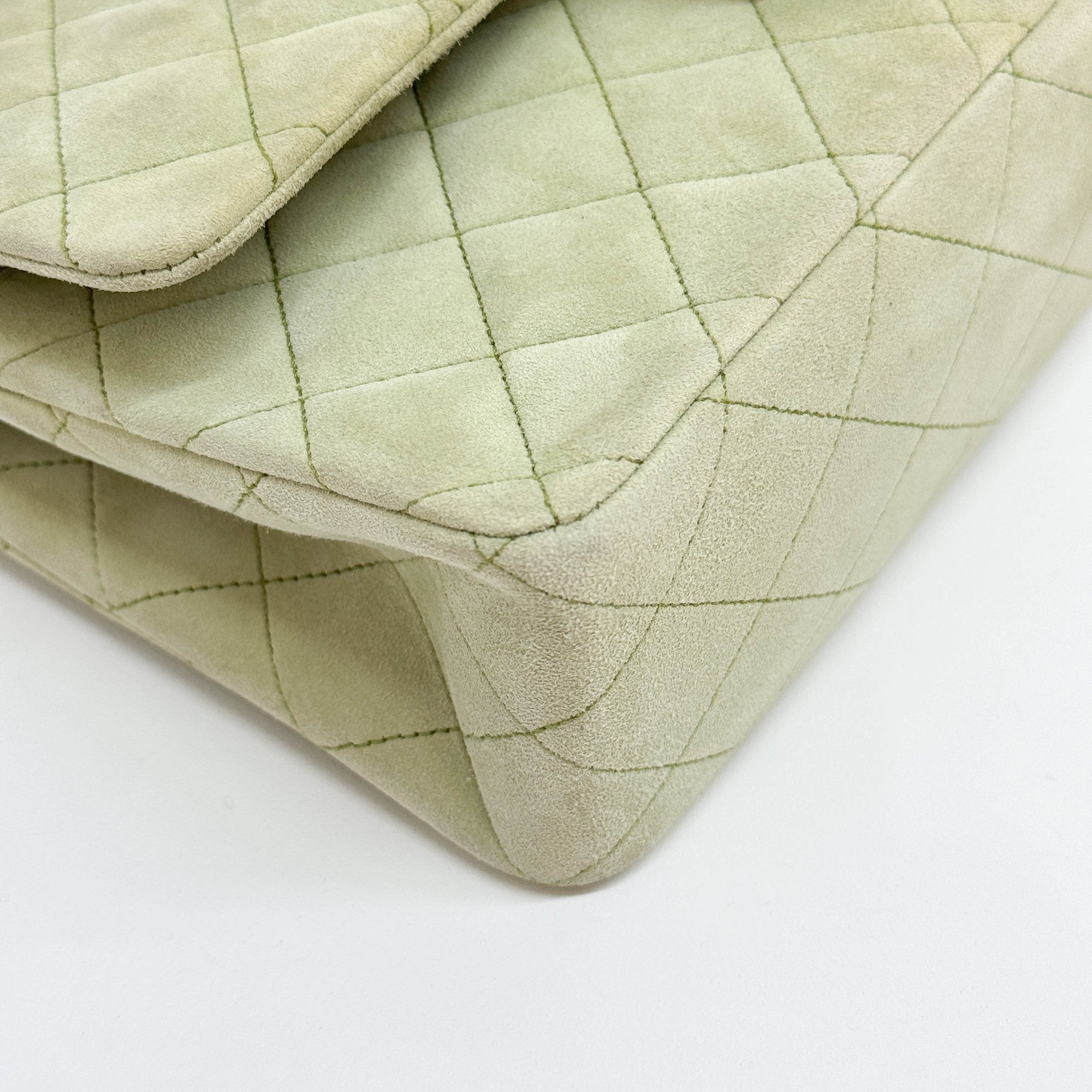 Double Flap Matelasse 25 Green Suede Chain Shoulder Bag