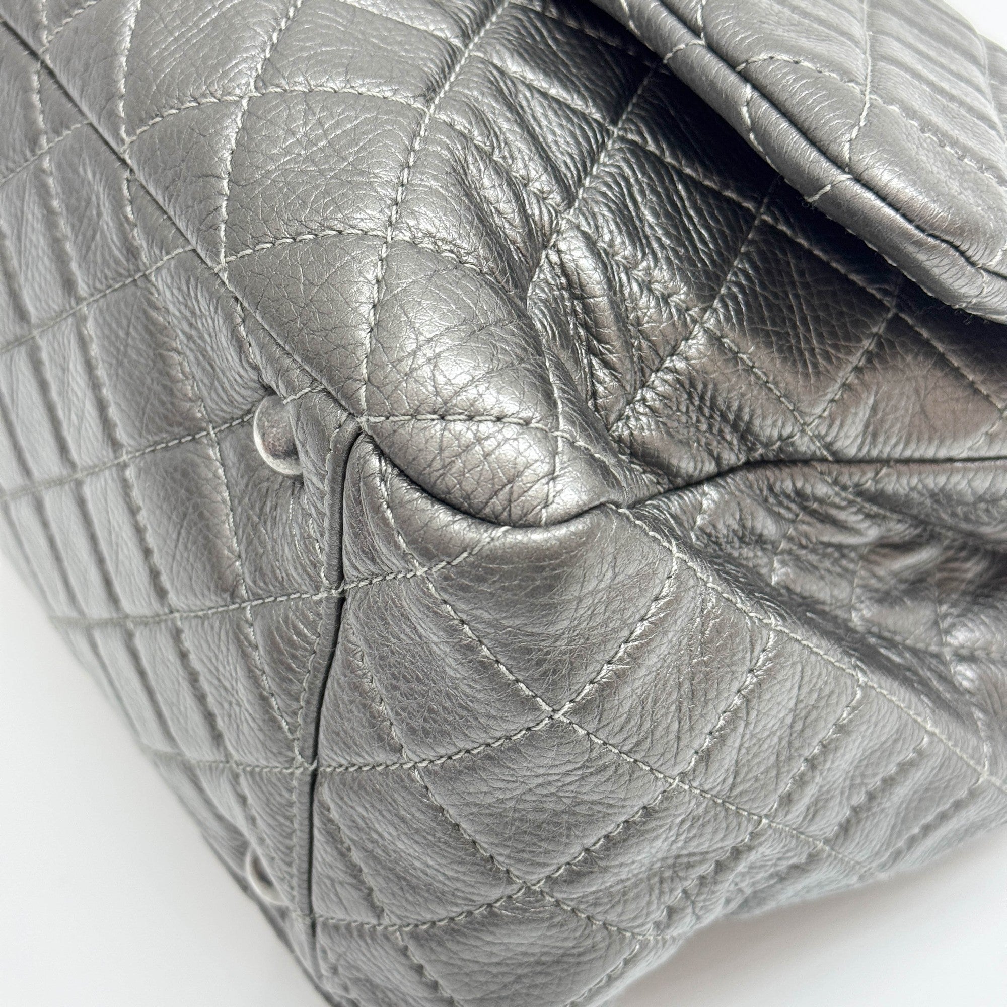 Classic Flap Jumbo Silver Chain Strap Shoulder Bag