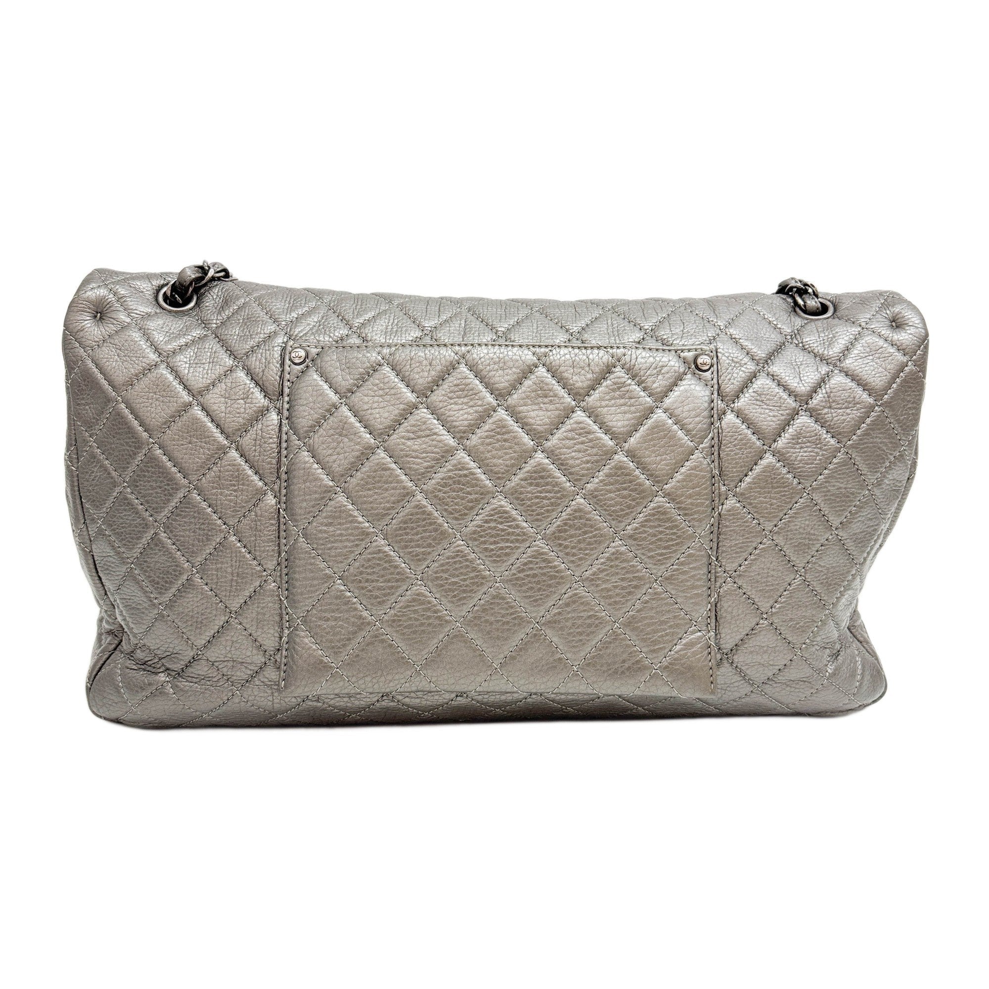 Classic Flap Jumbo Silver Chain Strap Shoulder Bag