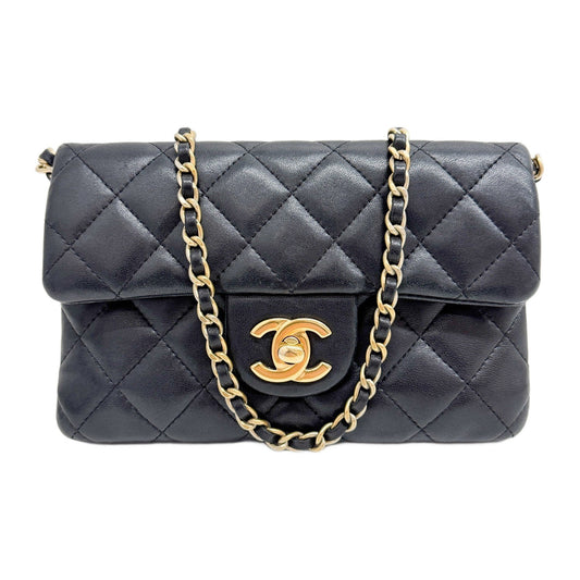 Mini Matlasse Black Leather Chain Shoulder Bag