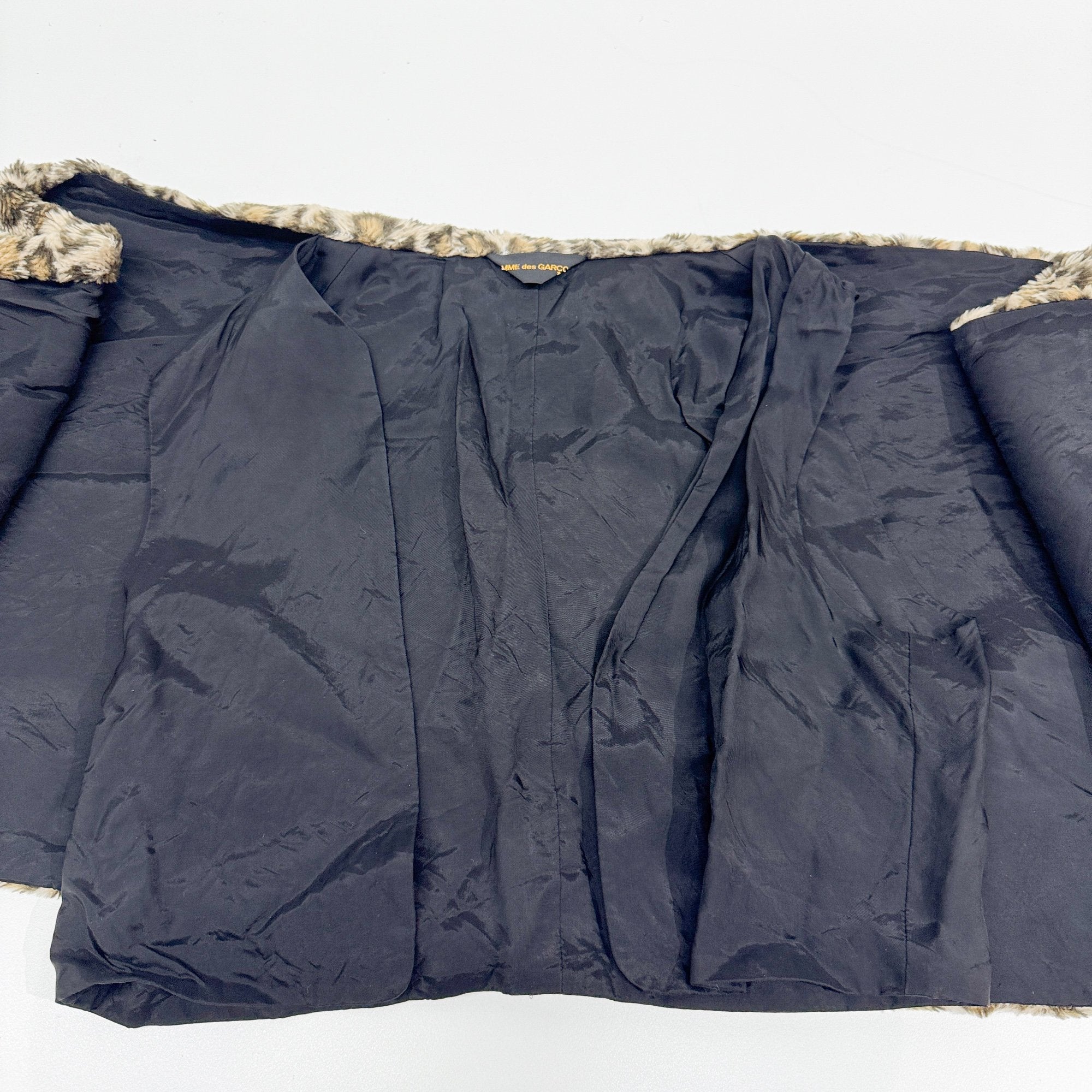 One Size Beige Leopard Print Fur Vest & Shawl