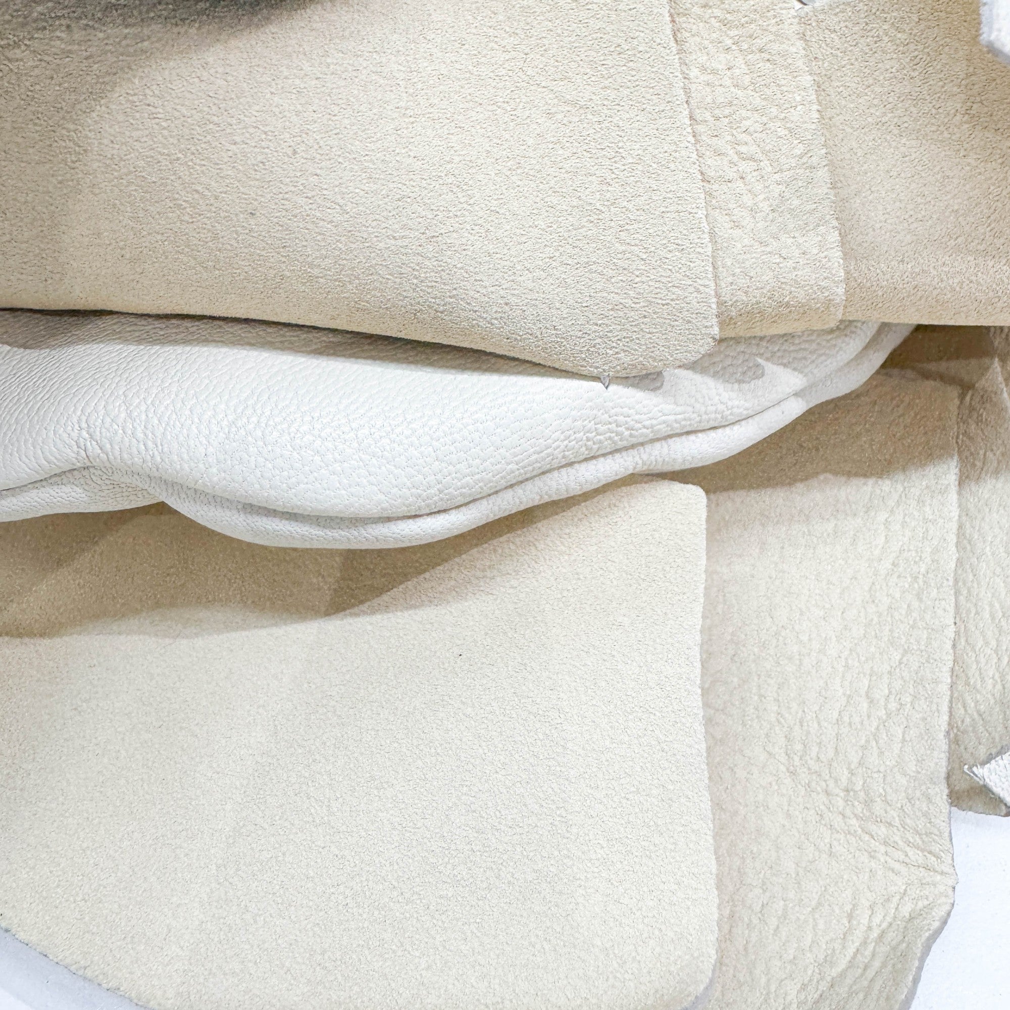 Saint Tropez Offwhite Leather Shoulder Bag