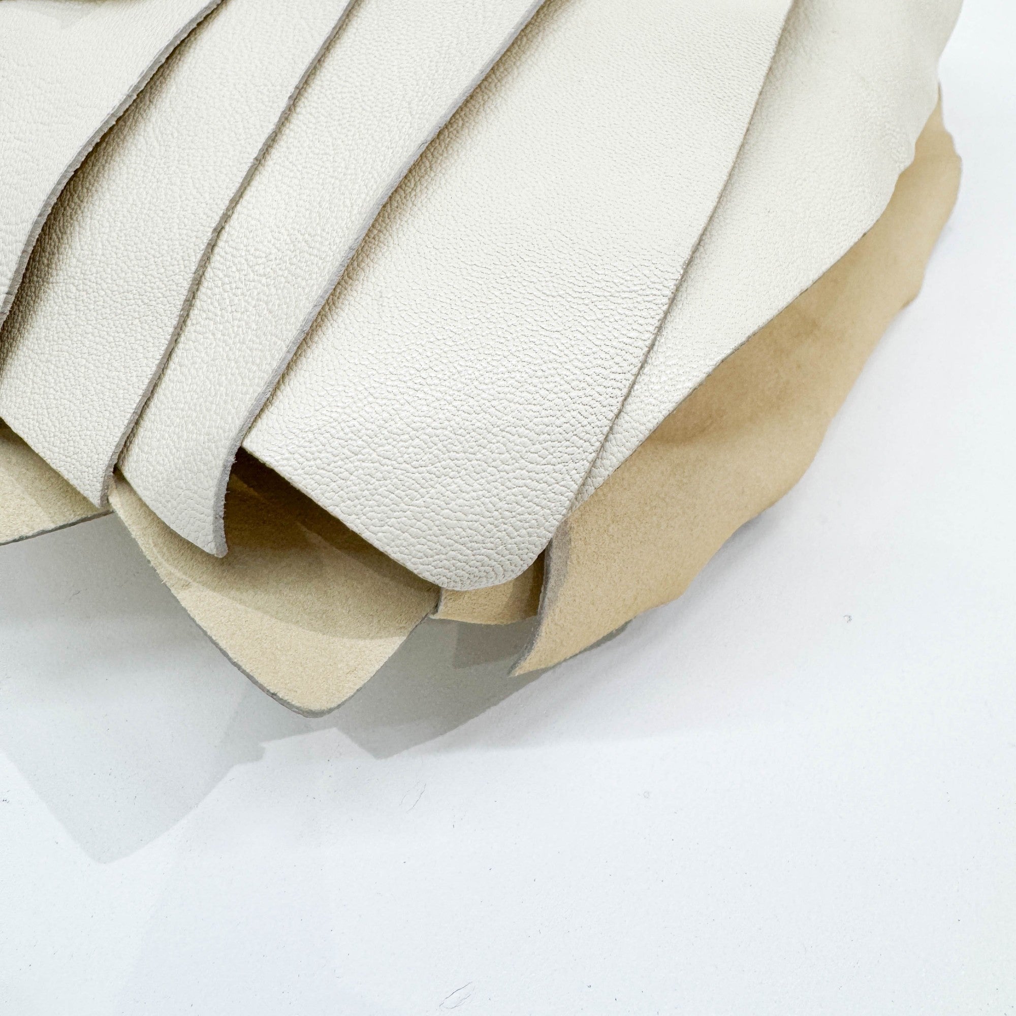 Saint Tropez Offwhite Leather Shoulder Bag