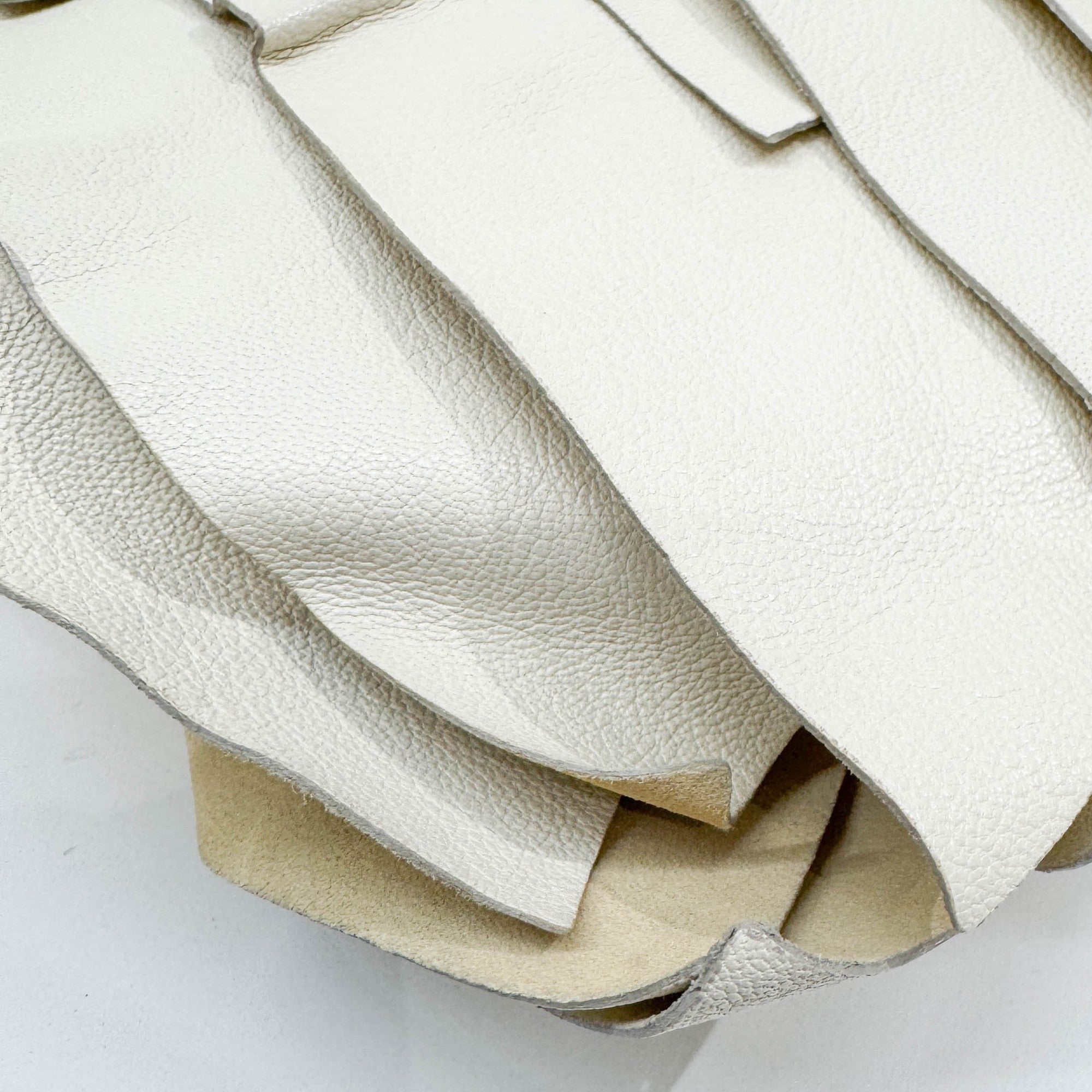 Saint Tropez Offwhite Leather Shoulder Bag