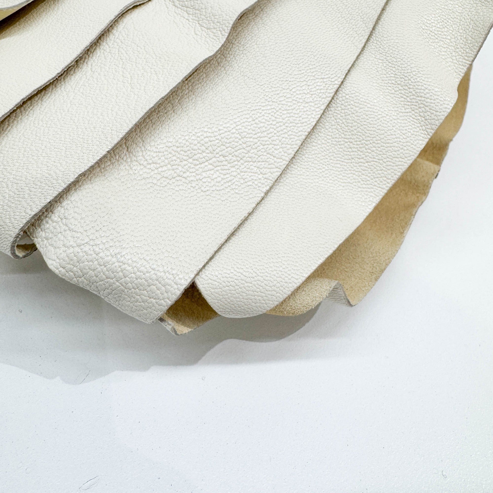 Saint Tropez Offwhite Leather Shoulder Bag