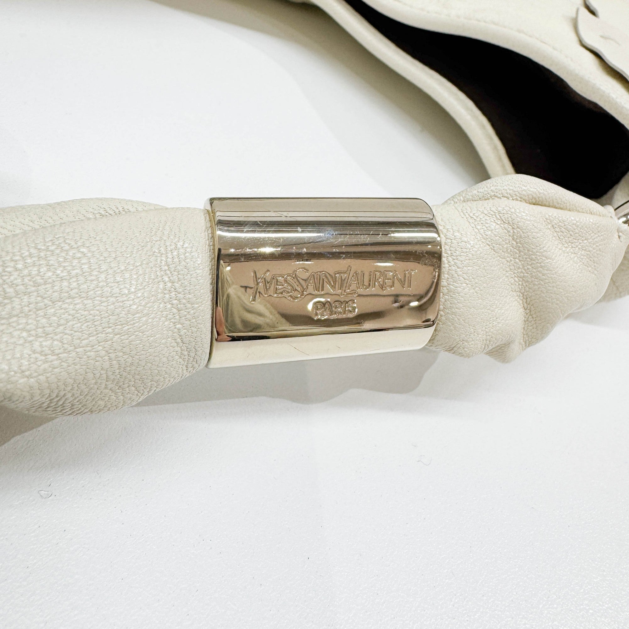 Saint Tropez Offwhite Leather Shoulder Bag