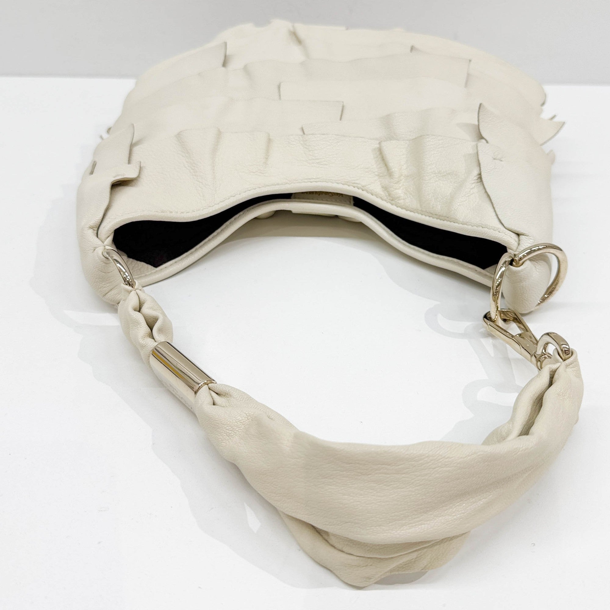 Saint Tropez Offwhite Leather Shoulder Bag