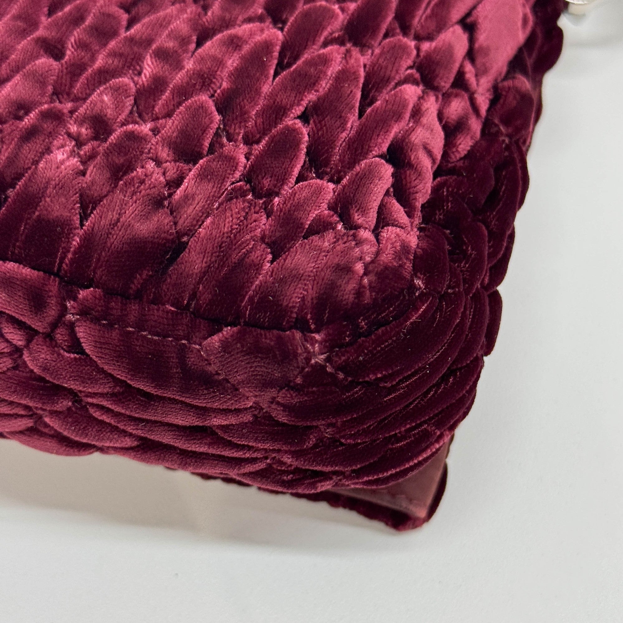 Crystal Chain Wine Red Matelasse Velvet Shoulder Bag