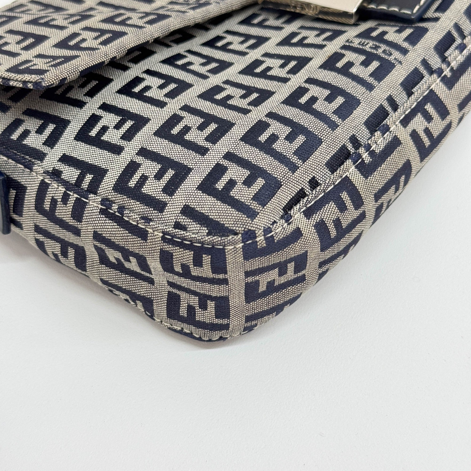 Zuchinno Baguette Grey & Navy Canvas Shoulder Bag