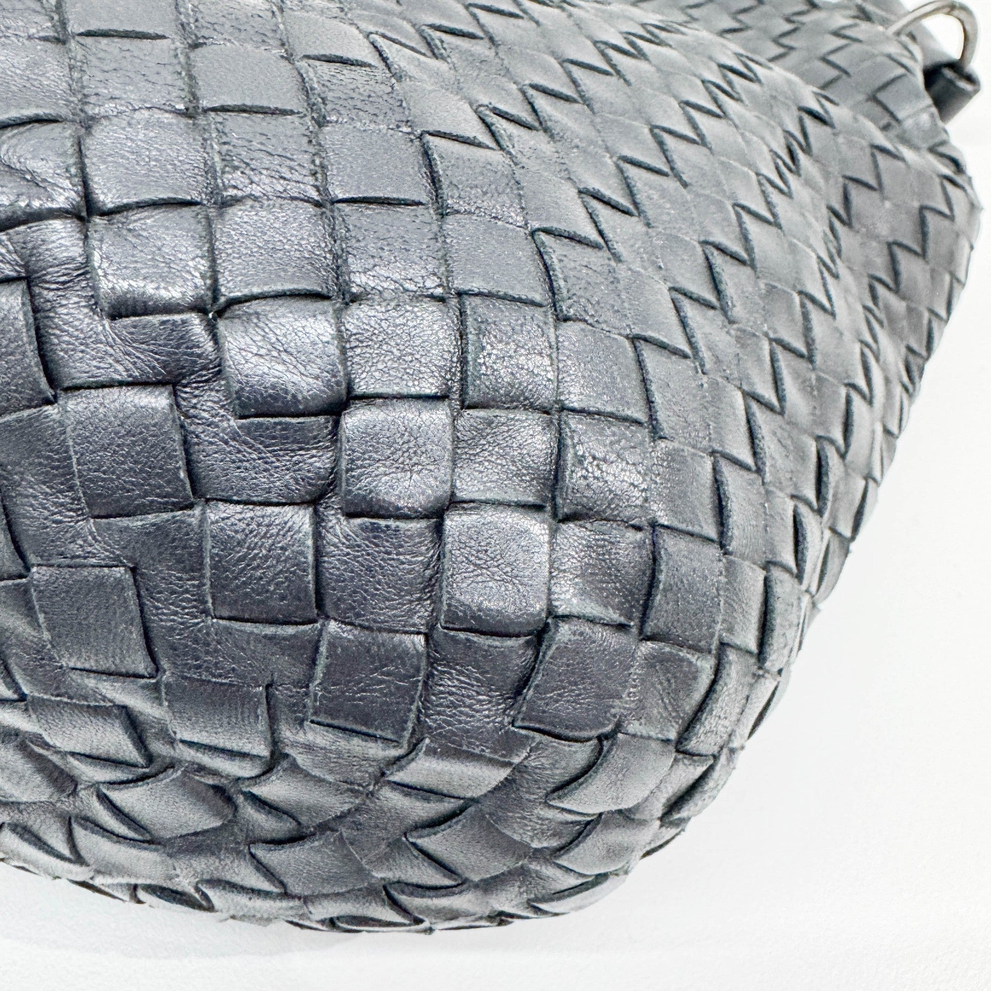 Intrecciato Black Leather Shoulder Bag