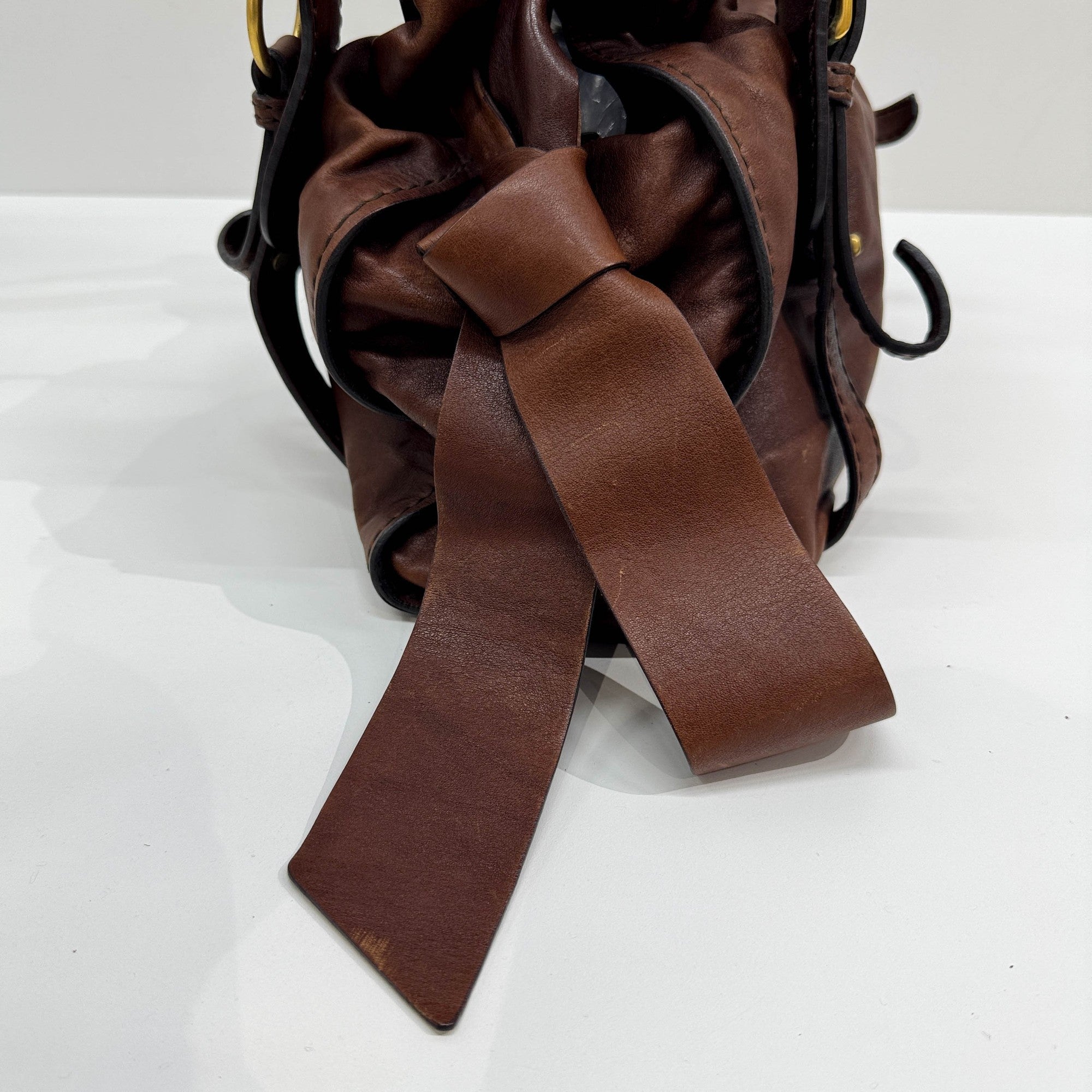 Vitello Lux Bow Brown Leather Shoulder Bag