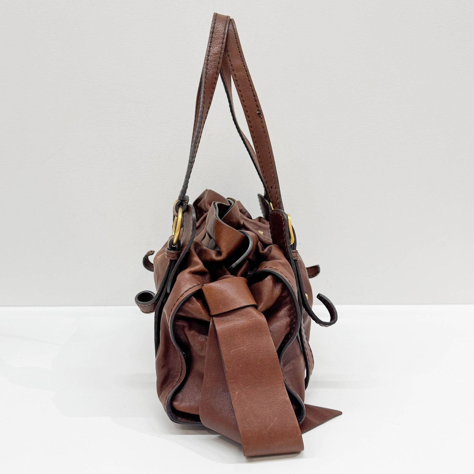 Vitello Lux Bow Brown Leather Shoulder Bag