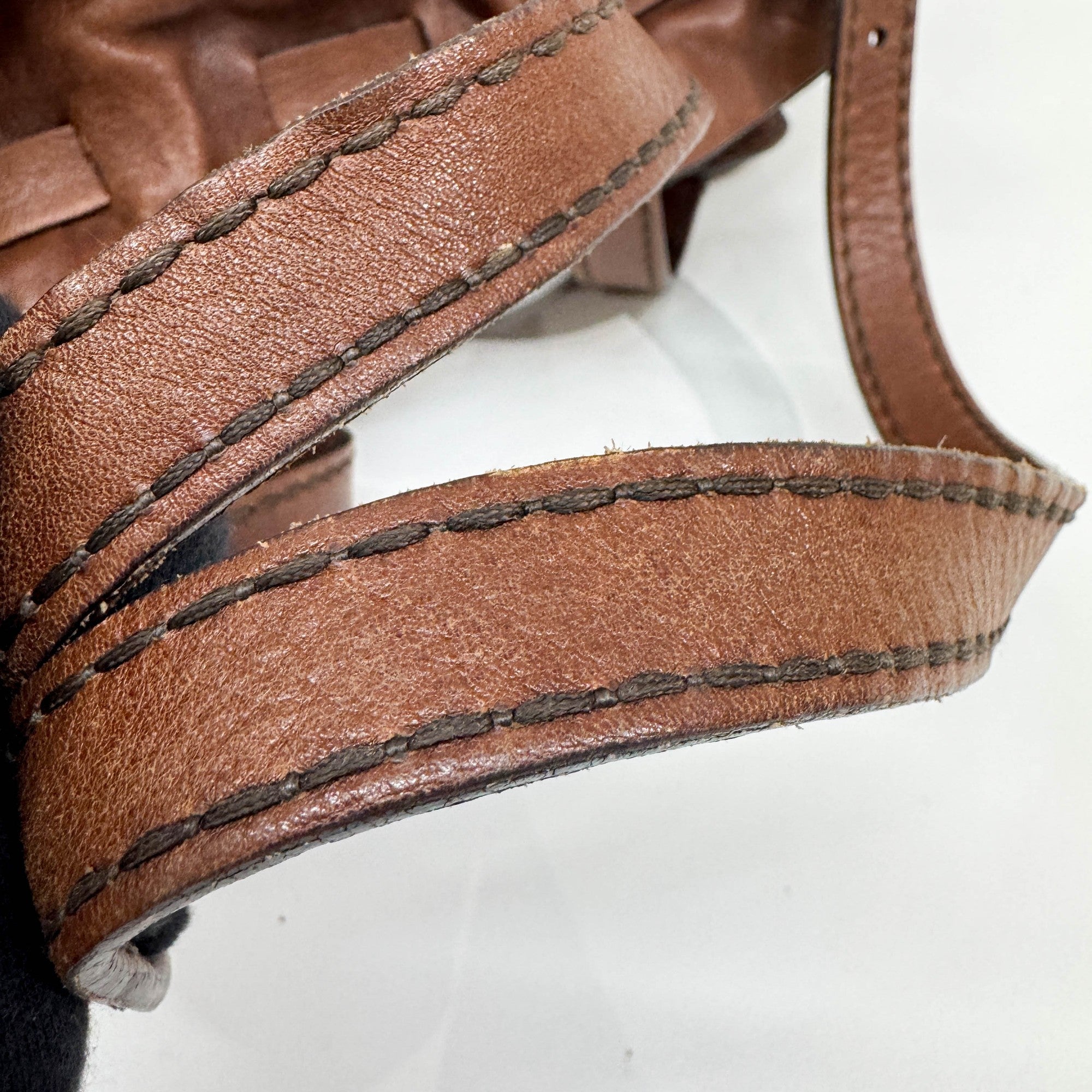 Vitello Lux Bow Brown Leather Shoulder Bag