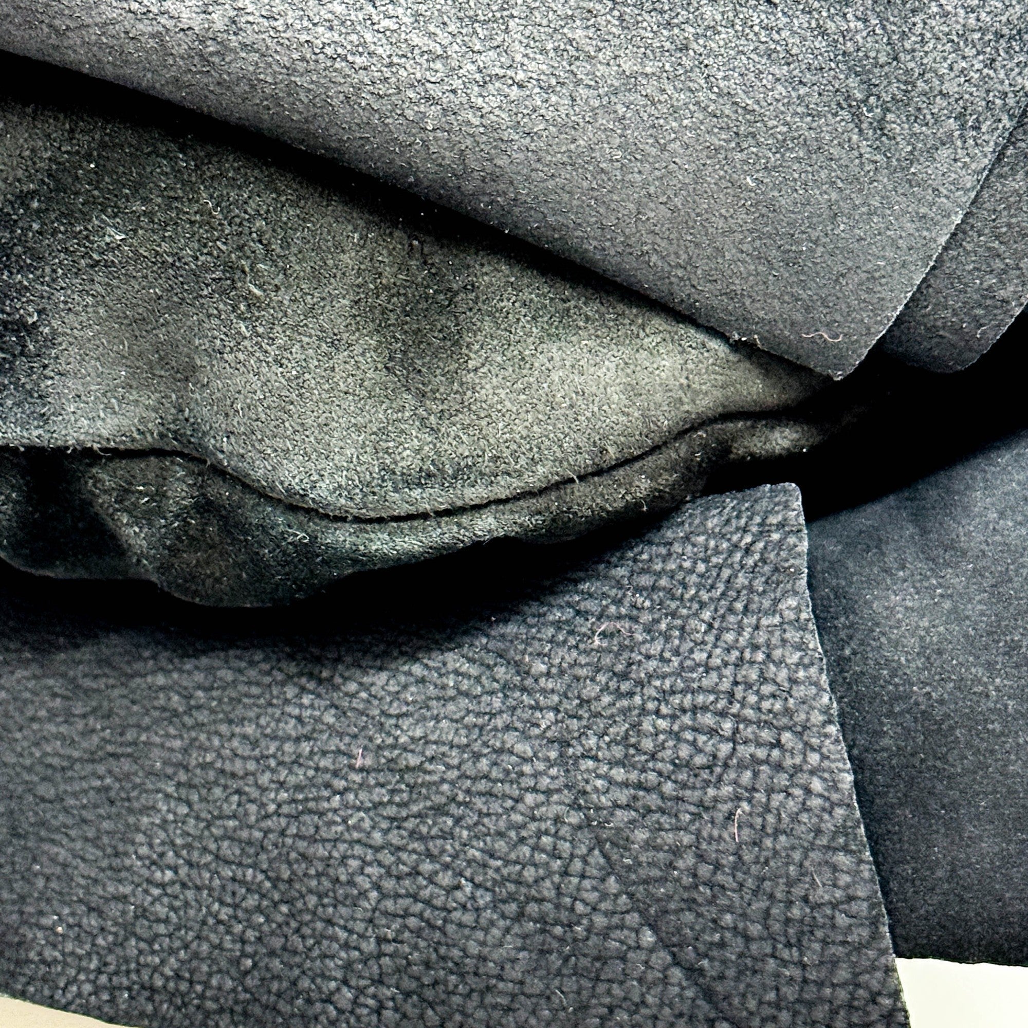 Saint Tropez Black Leather Shoulder Bag