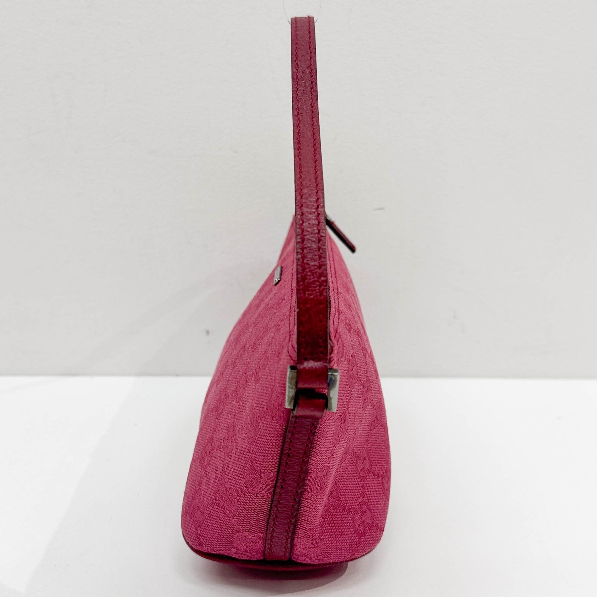 Boat Magenta Pink GG Canvas Pouch Bag