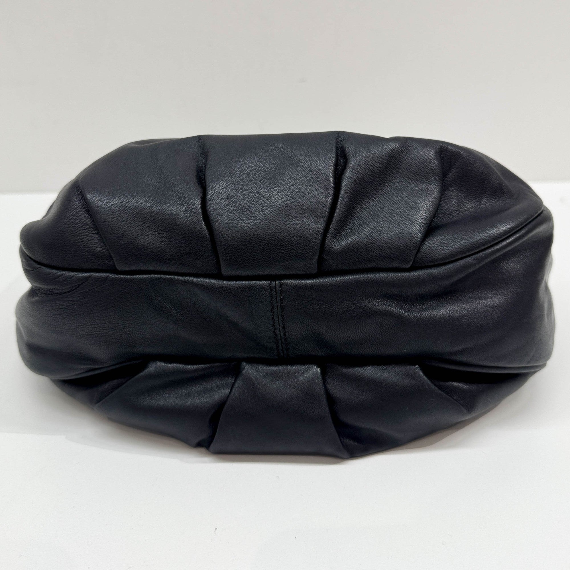 Viento 30 Black Leather Hobo Bag