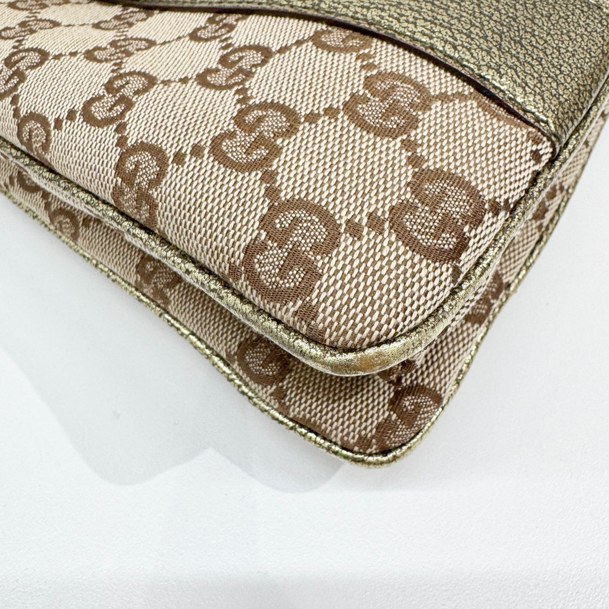 Bamboo Ring Brown GG Canvas Hand Bag