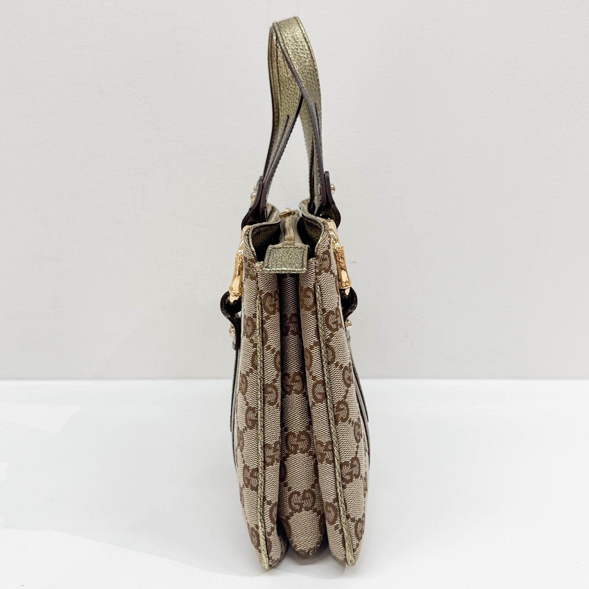 Bamboo Ring Brown GG Canvas Hand Bag