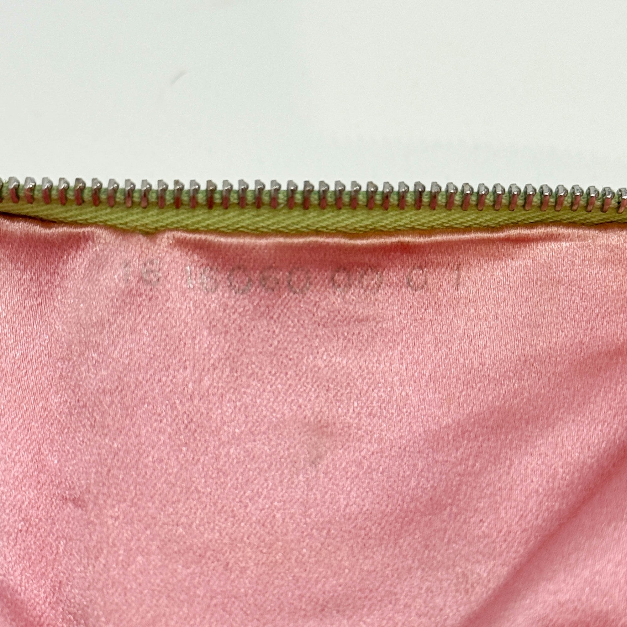 Mamma Baguette Floral Embroidery Pink Knitted Shoulder Bag