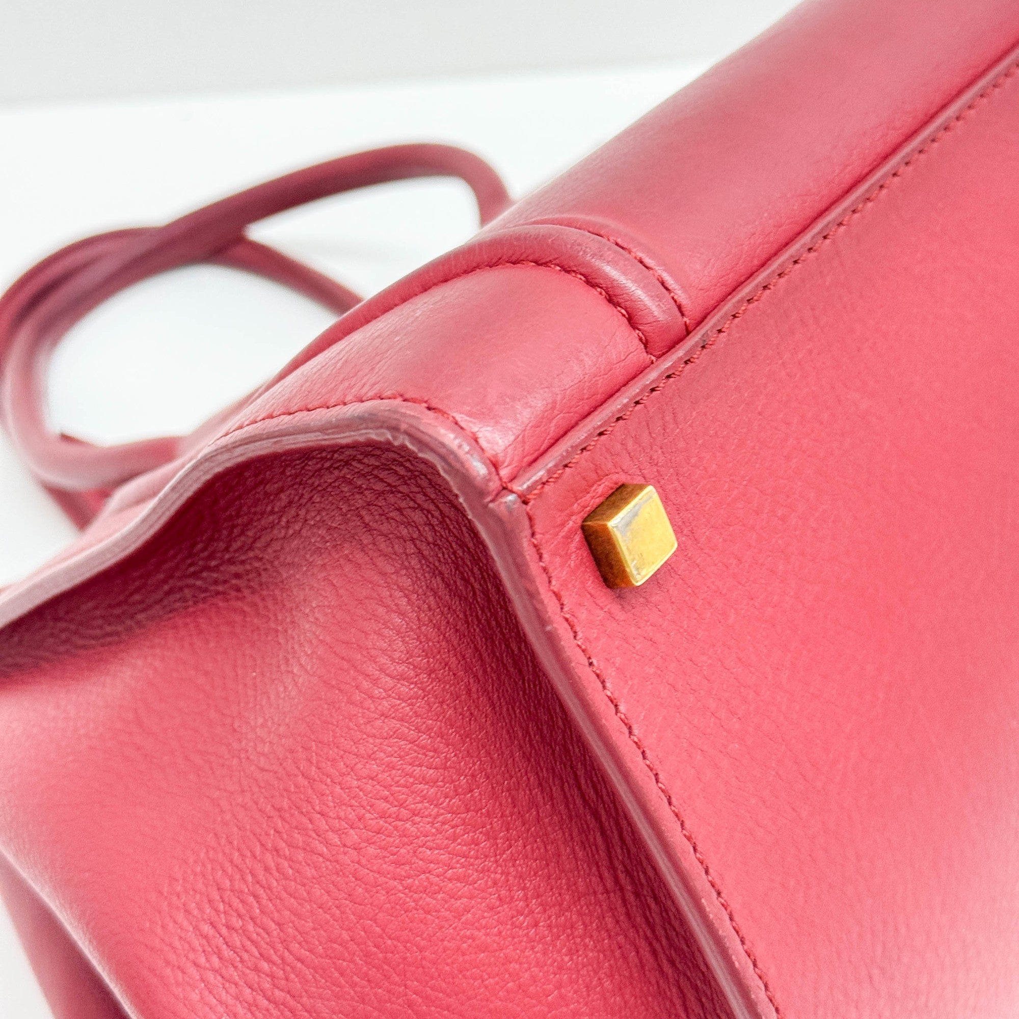 Luggage Phantom Red Leather Hand Bag