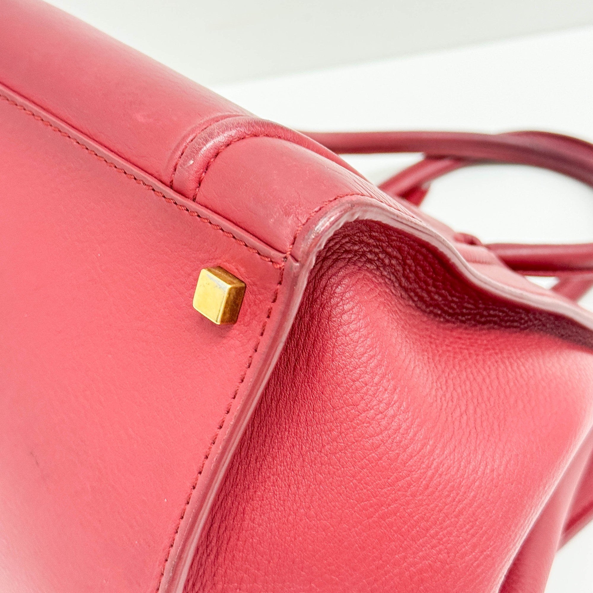 Luggage Phantom Red Leather Hand Bag