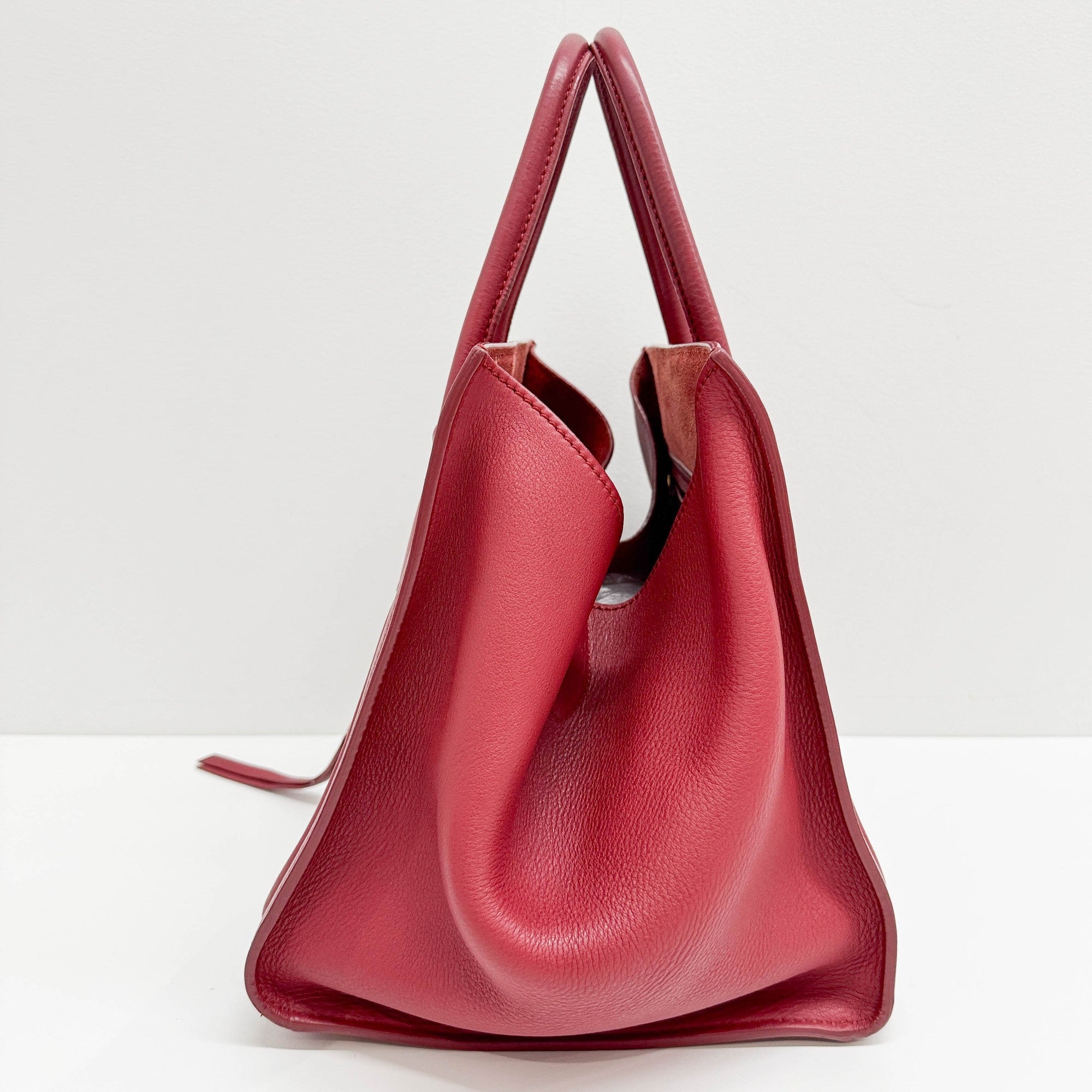 Luggage Phantom Red Leather Hand Bag