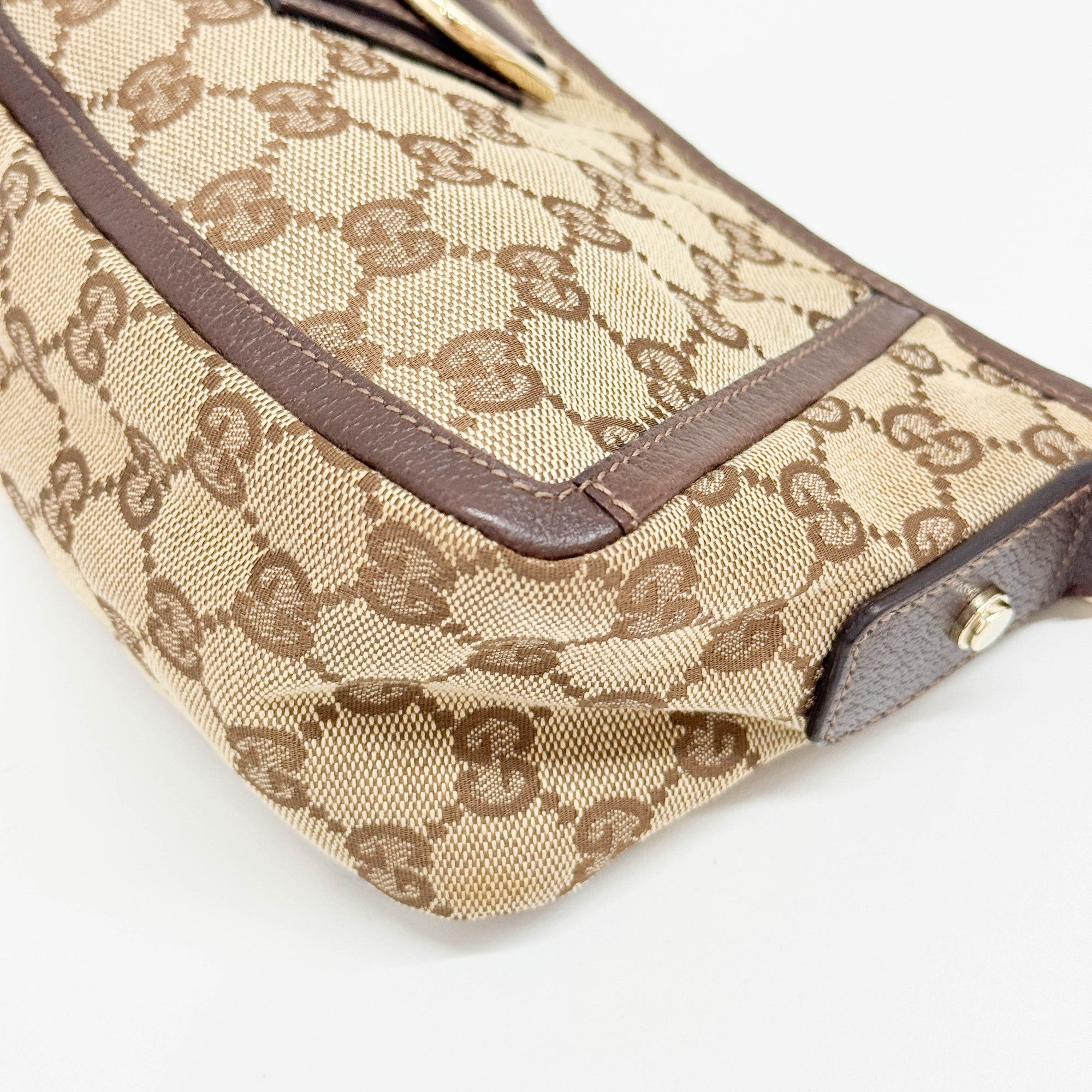 Abbey Brown GG Canvas Shoulder Bag