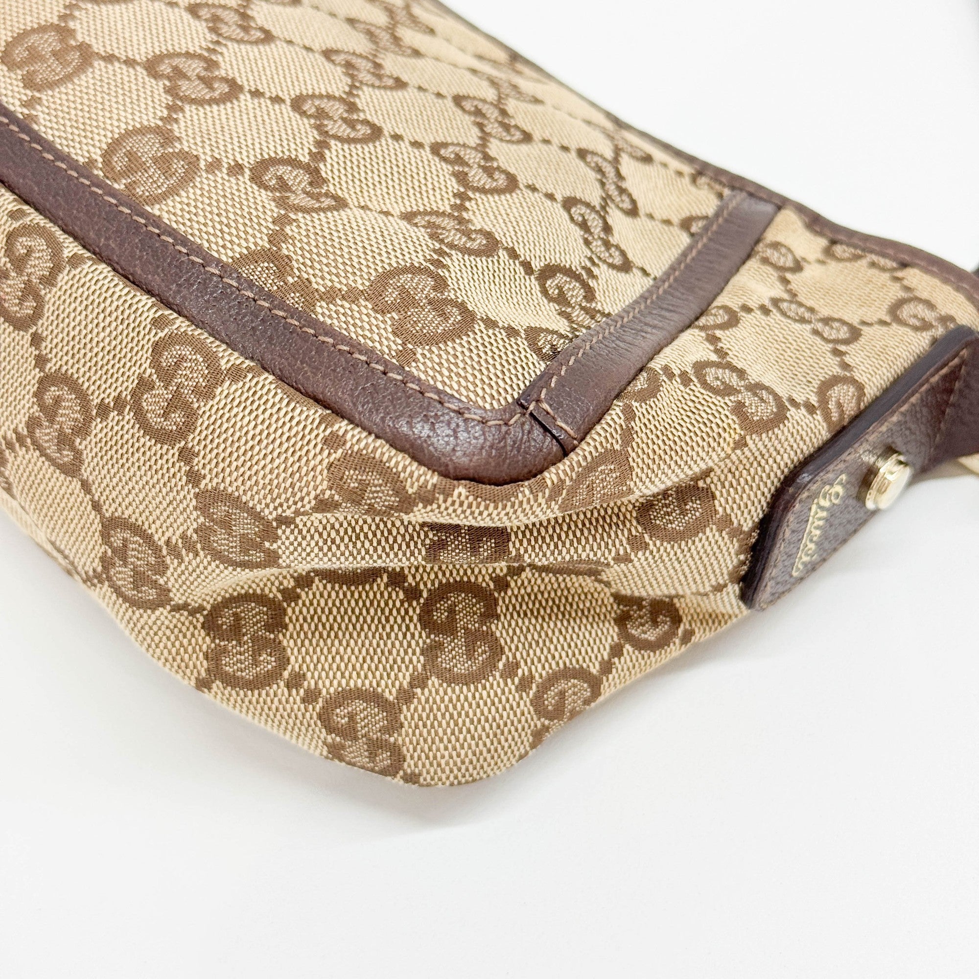 Abbey Brown GG Canvas Shoulder Bag