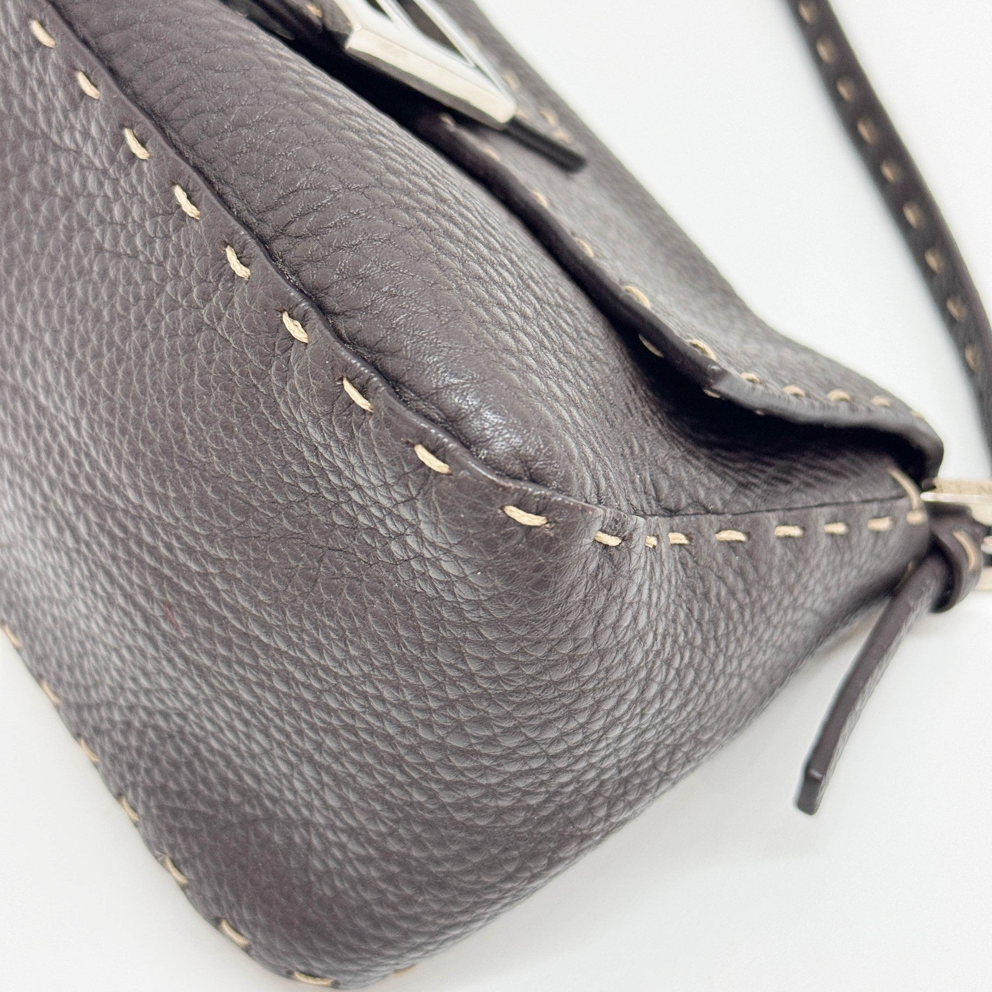 Mini Mamma Baguette Brown Leather Shoulder Bag