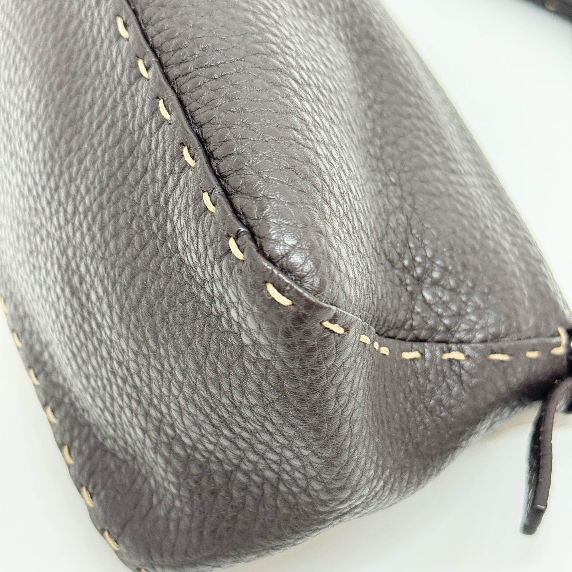 Mini Mamma Baguette Brown Leather Shoulder Bag