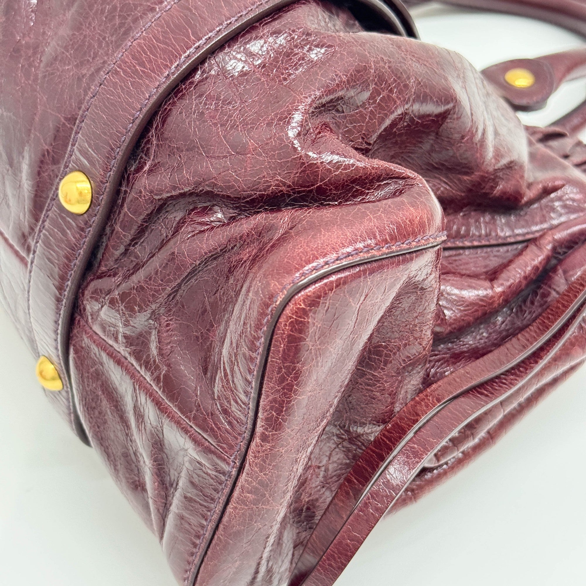 Vitello Bordeaux Leather Hand Bag